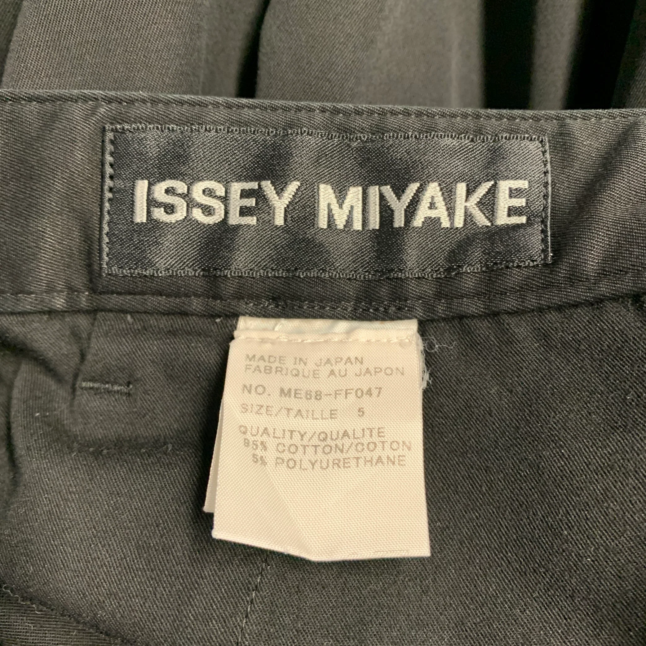 ISSEY MIYAKE Size 36 Black Cotton Polyurethane Zip Fly Casual Pants - Image 3