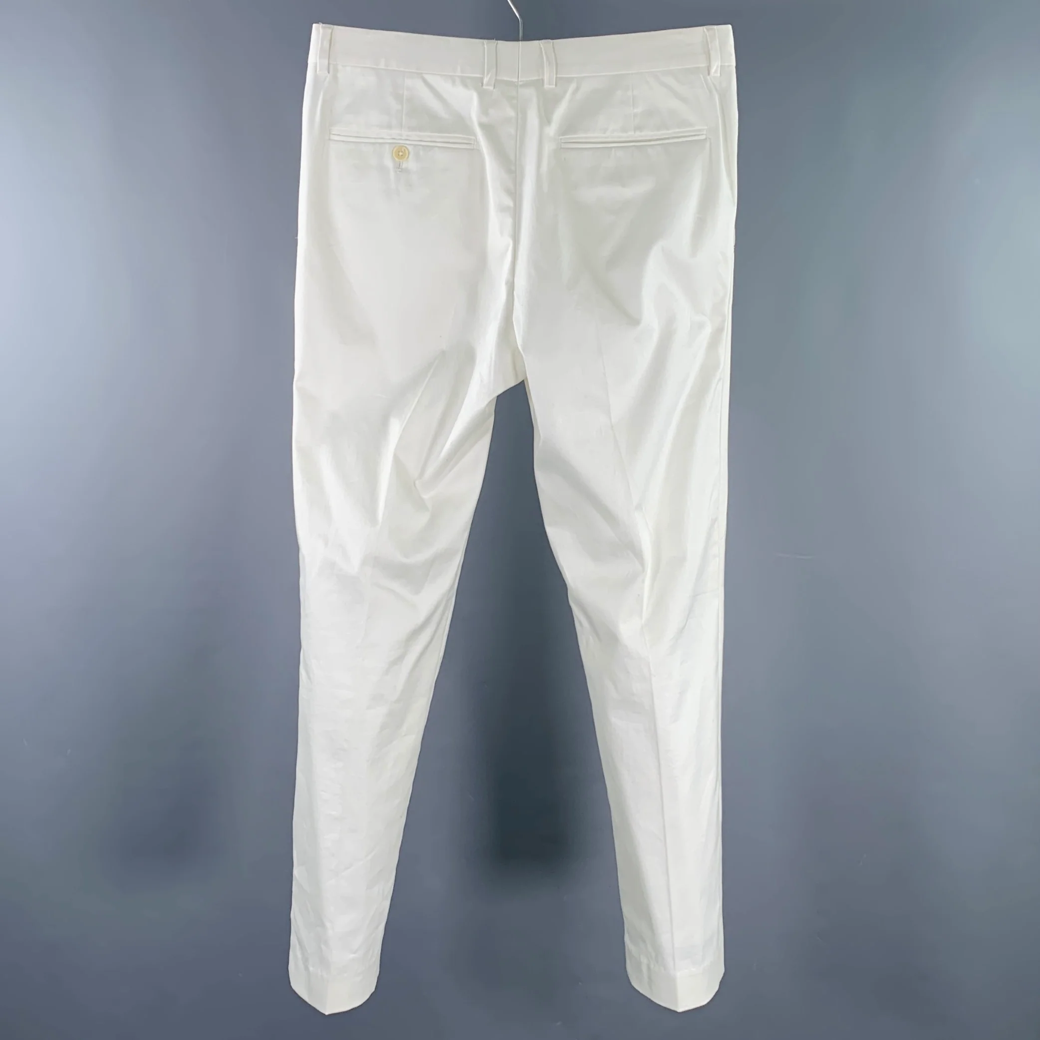 IZZUE Size 32 White Cotton Blend Flat Front Casual Pants - Image 2