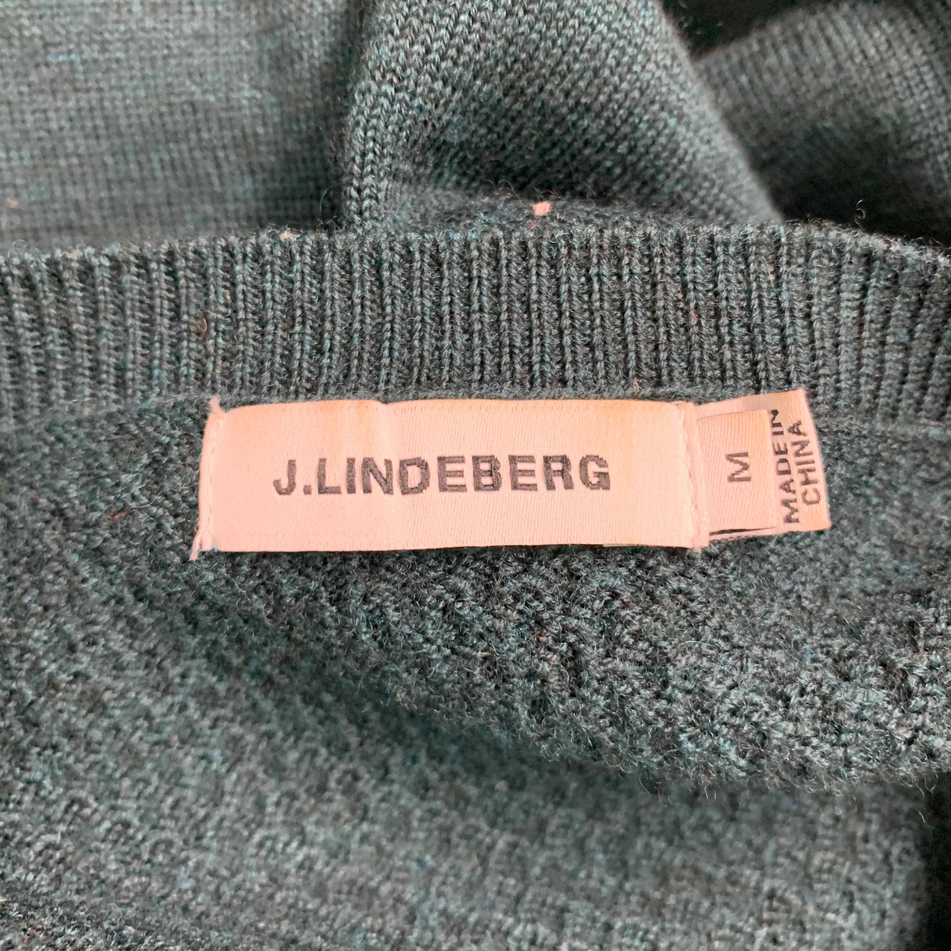 J.LINDEBERG Size M Green Textured Merino Wool Crew-Neck Pullover - Image 4