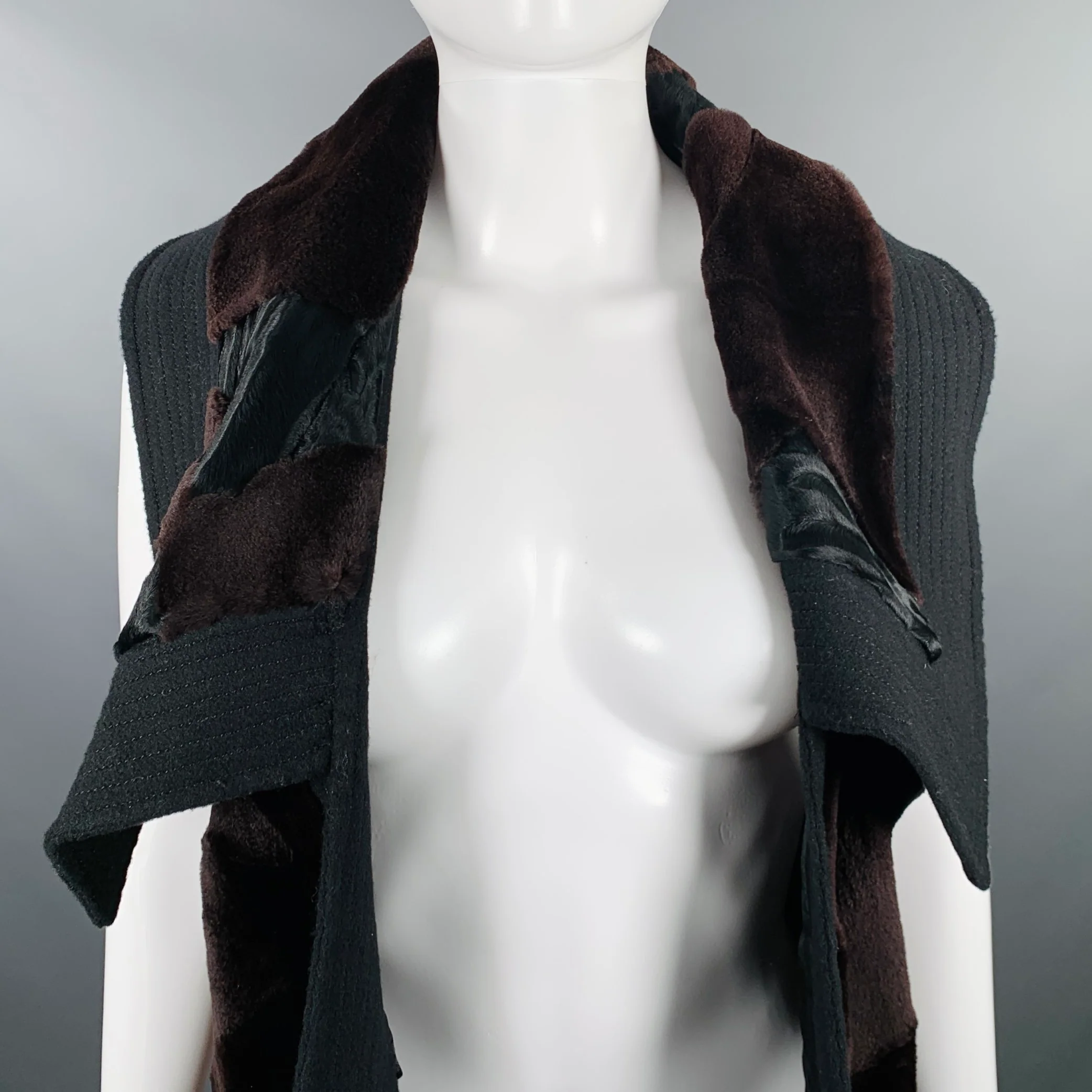 J.MENDEL Size 6 Black Brown Open Front Vest - Image 2