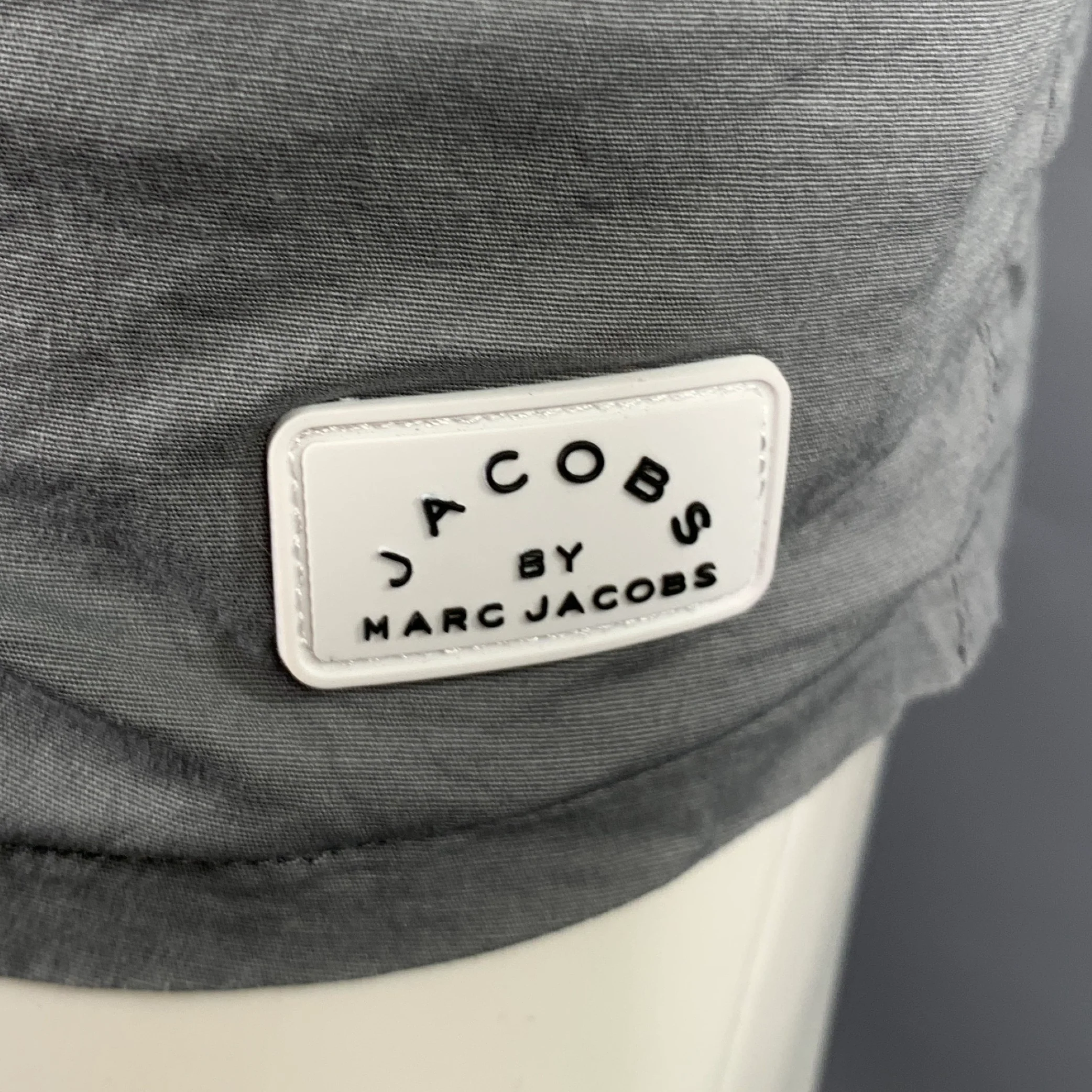 JACOBS by MARC JACOBS Size S Grey Cotton Blend Swim Trunks - Image 2