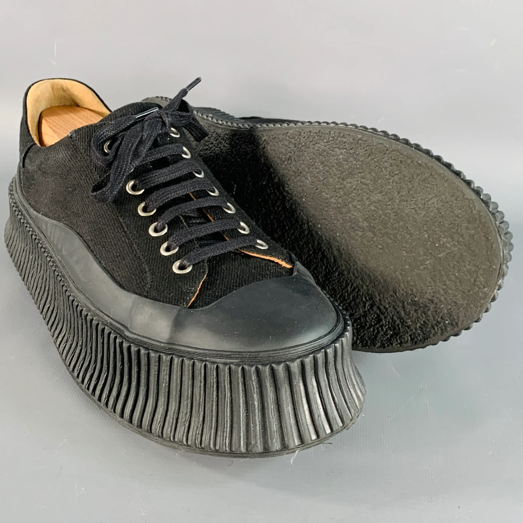 JIL SANDER Size 9 Black Canvas Twill Chunky Crepe Sole Sneakers - Image 5