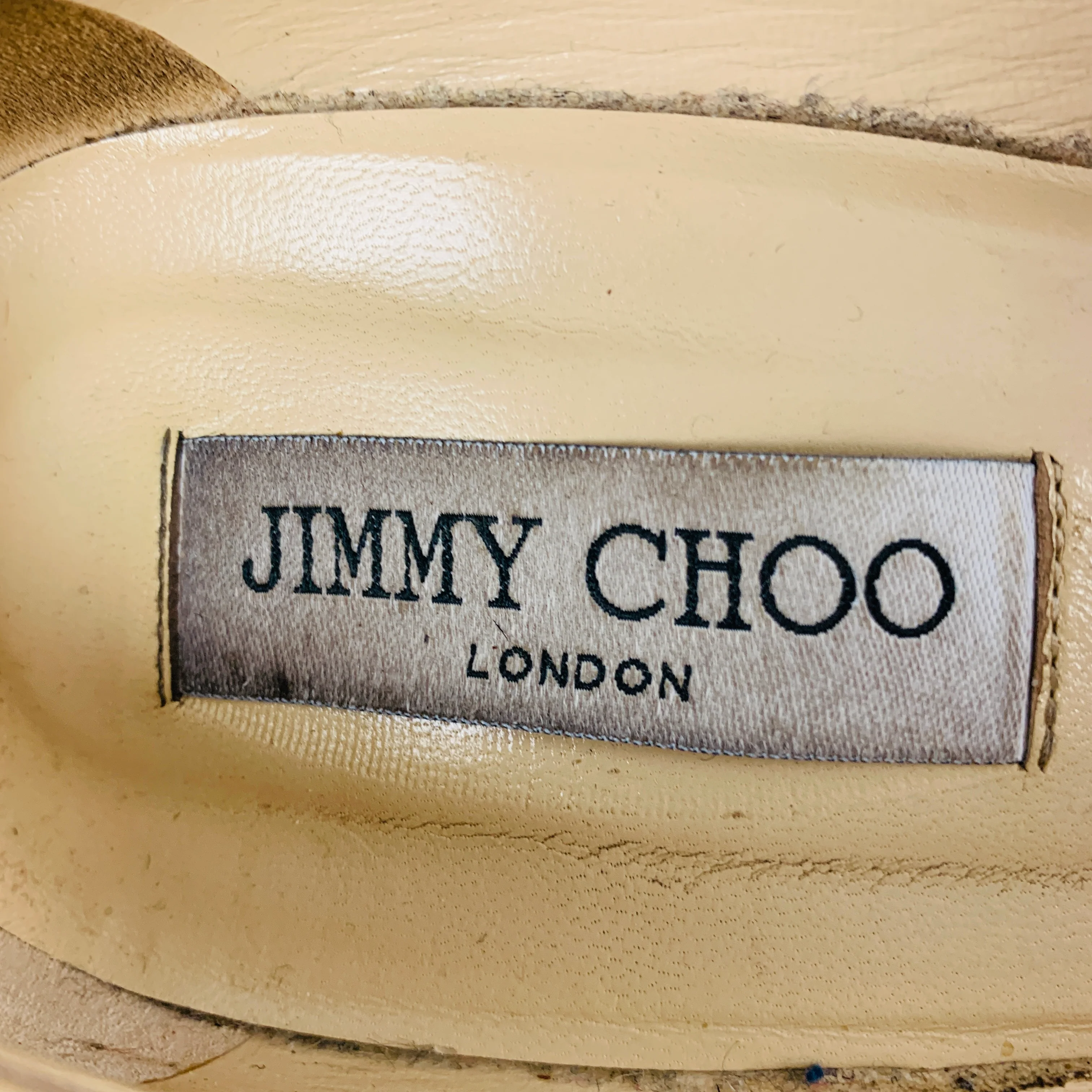 JIMMY CHOO Size 12 Beige Patent Leather Platform Pumps - Image 7