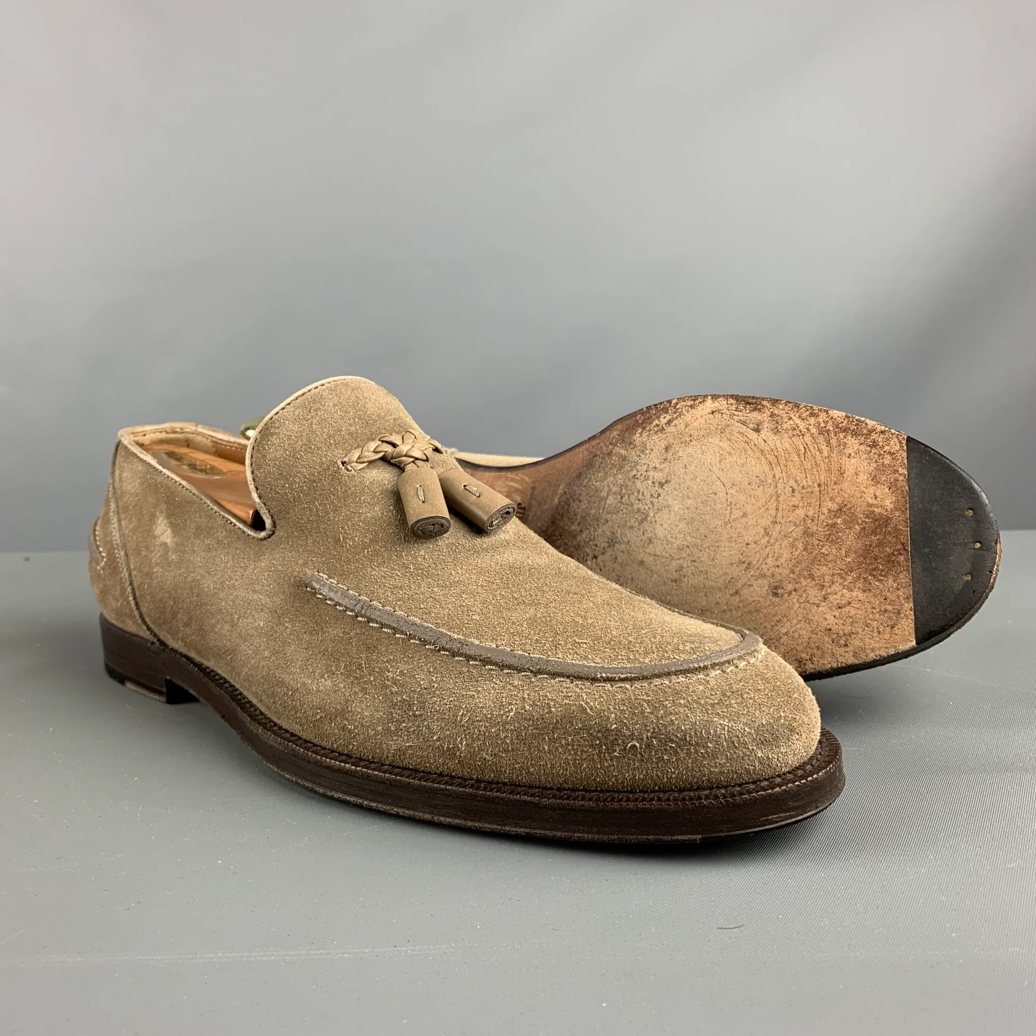 JIMMY CHOO Size 8.5 Taupe Textured Leather Slip On Loafers - Image 5