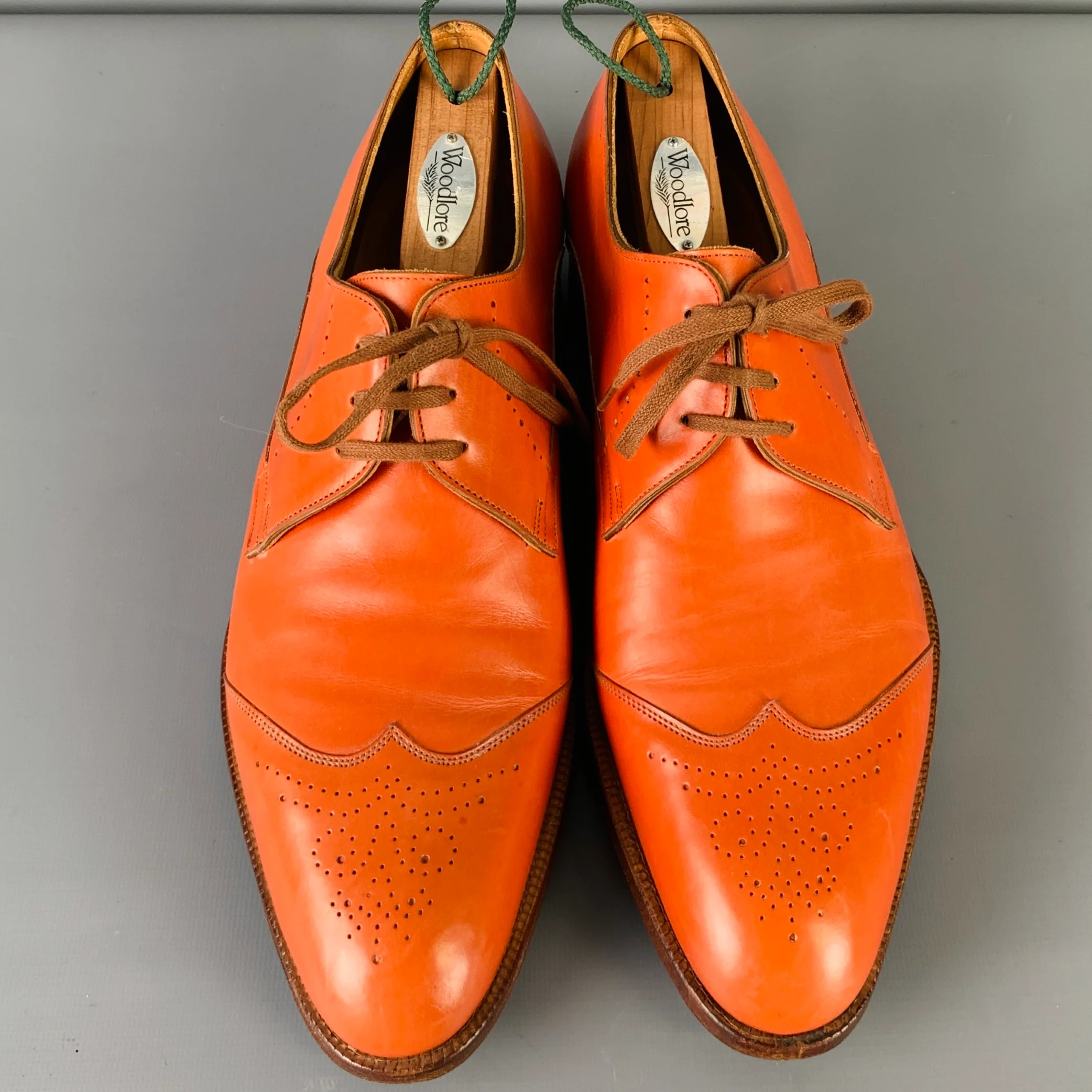 JOHN LOBB Size 8.5 Orange Perforated Leather Lace-Up Shoes - Image 4
