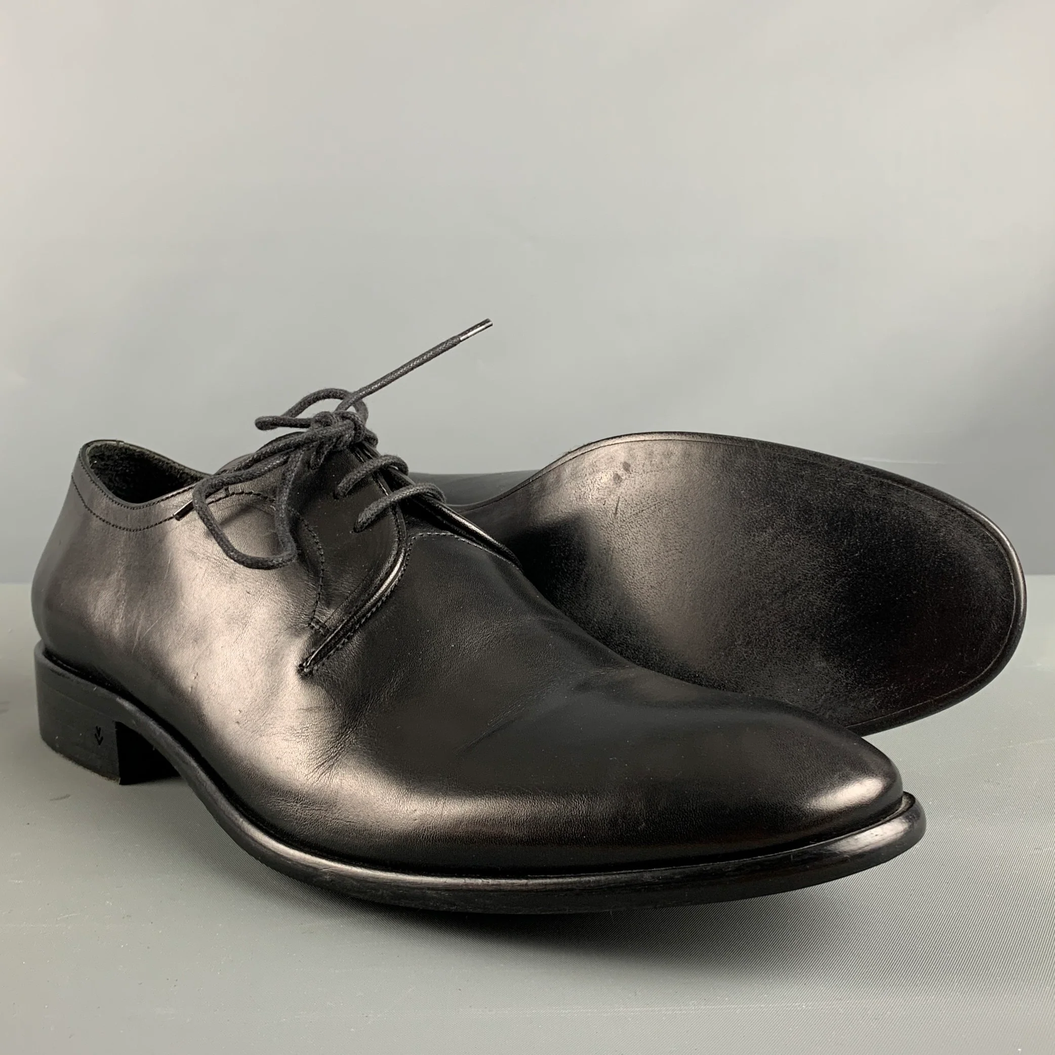 JOHN VARVATOS Size 11 Black Leather Lace Up Shoes - Image 5