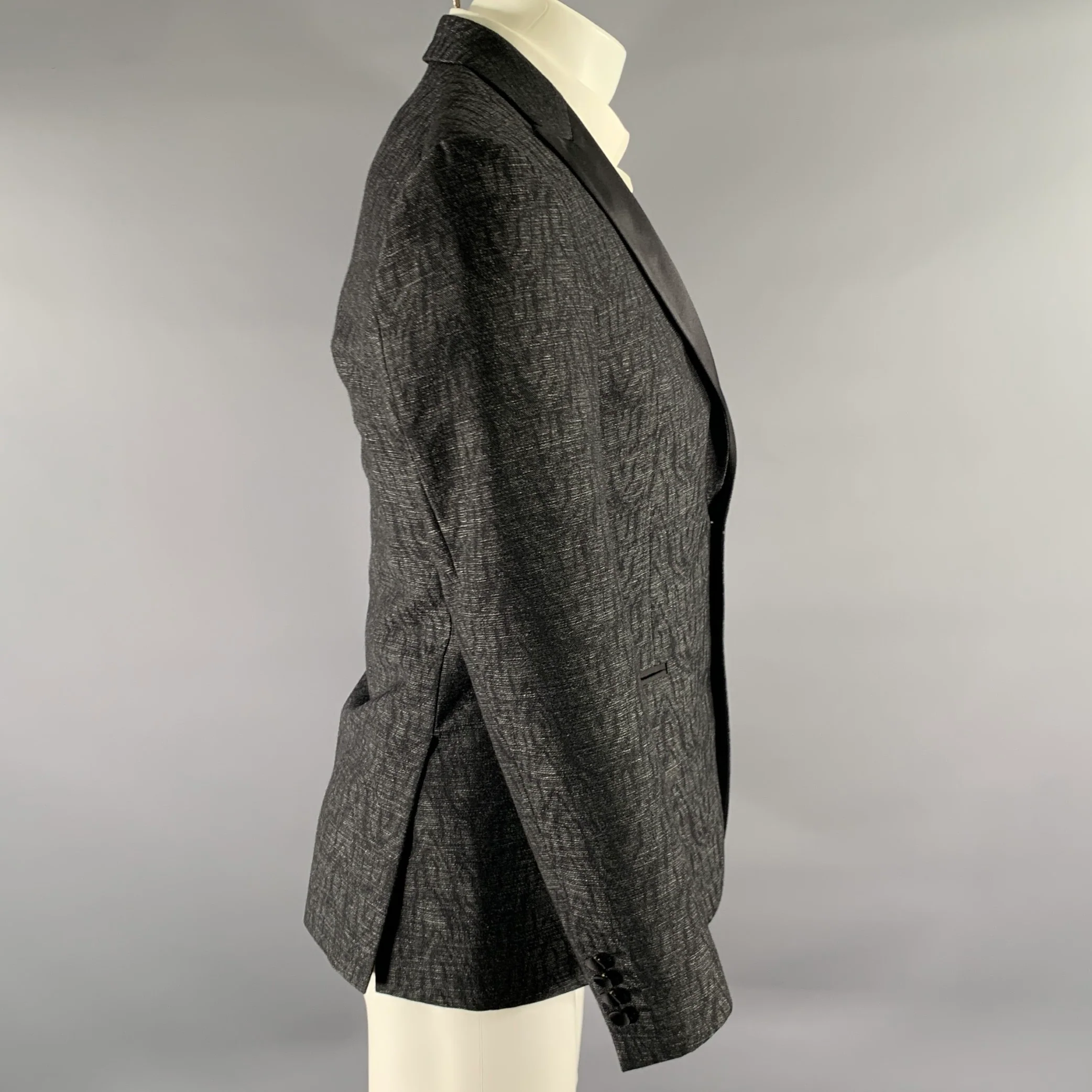 JOHN VARVATOS Size 40 Grey Black Wool Polyamide Tuxedo Sport Coat - Image 3