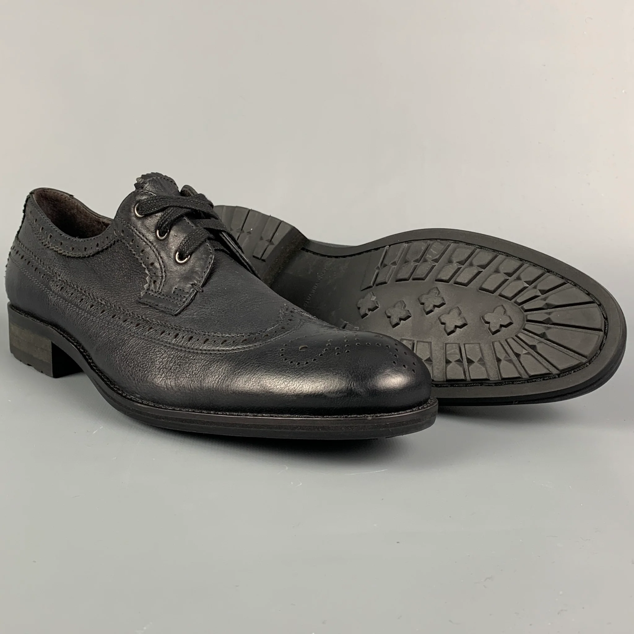 JOHN VARVATOS * U.S.A. Size 8 Black Perforated Leather Wingtip Lace-Up Shoes - Image 5