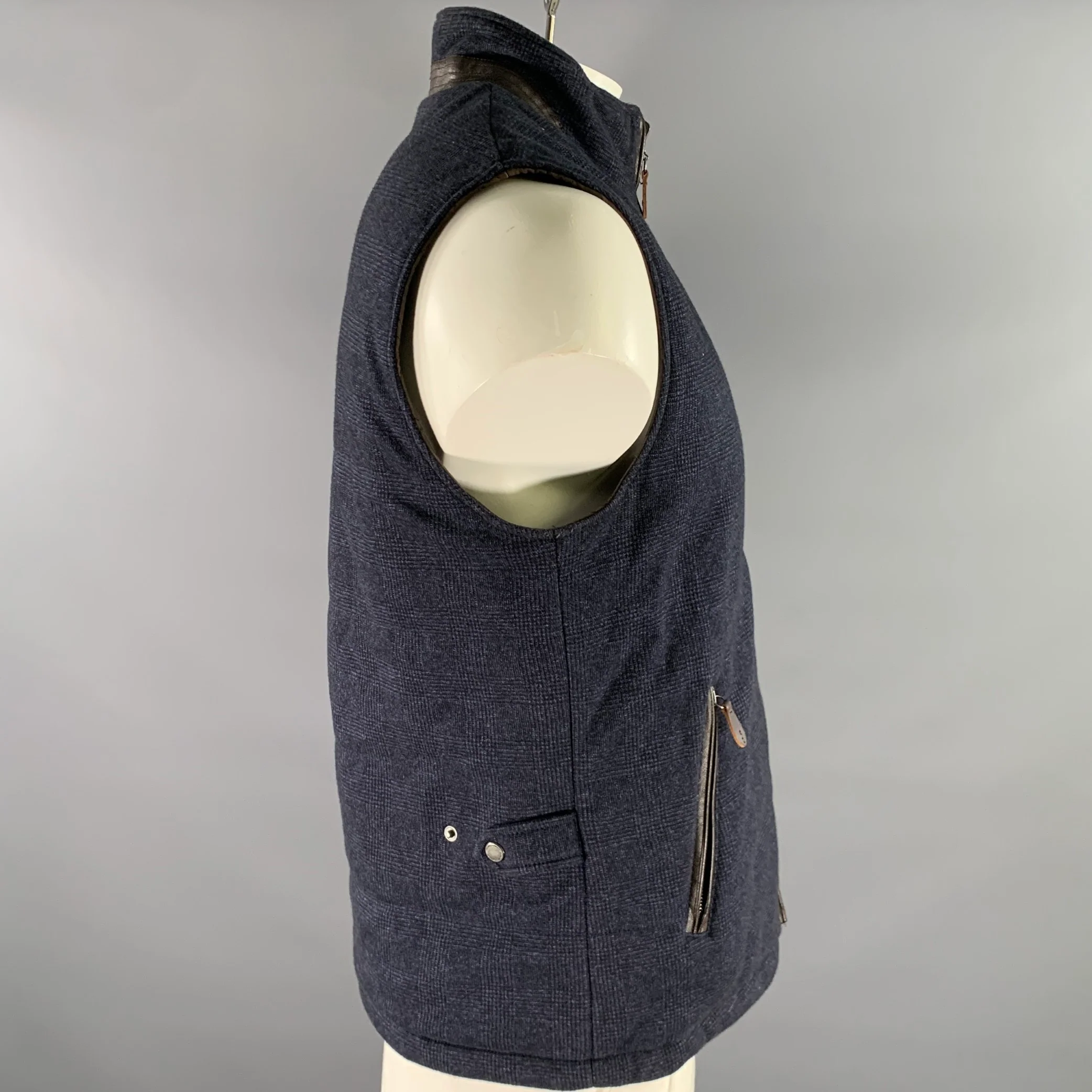 JOHNSTON MURPHY Size L Brown Blue Reversible Vest - Image 2