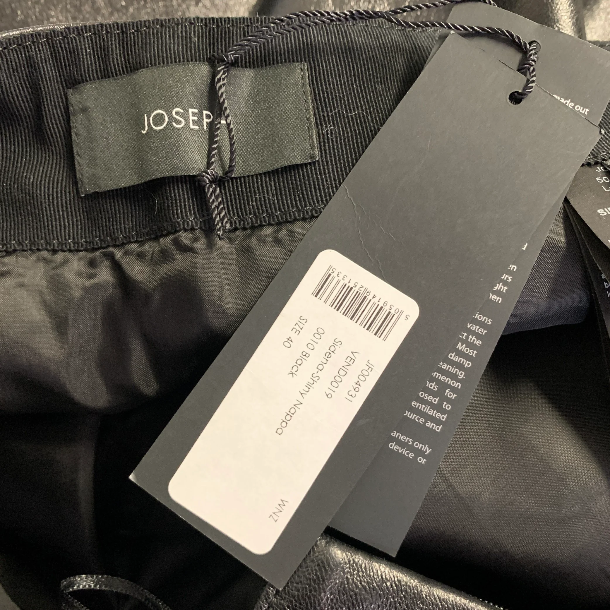 JOSEPH Size 8 Black Lambskin Lambskin Midi Mid-Calf Skirt - Image 3