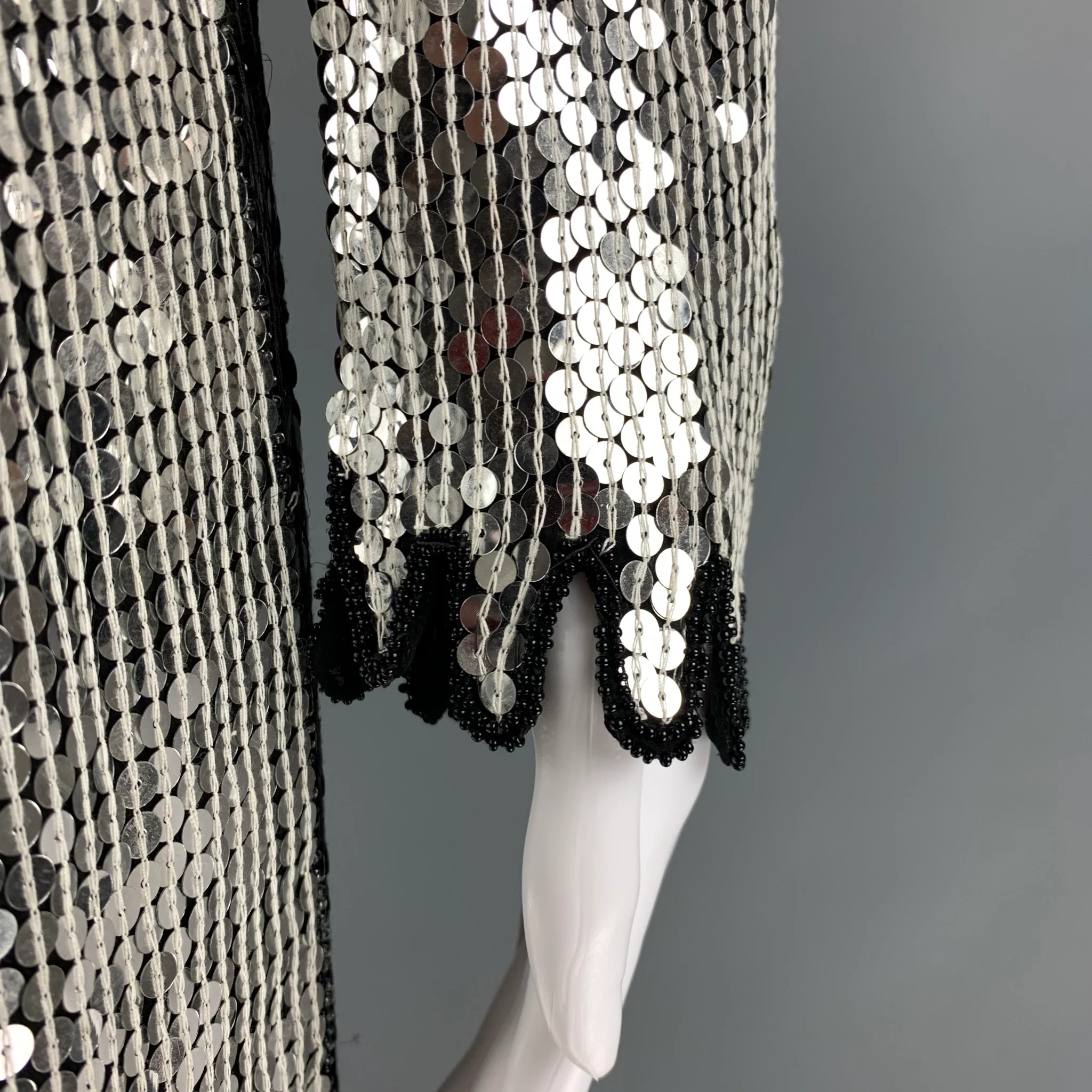 JUDITH ANN CREATIONS Size S Black Silver Sequined Shift Dress - Image 4