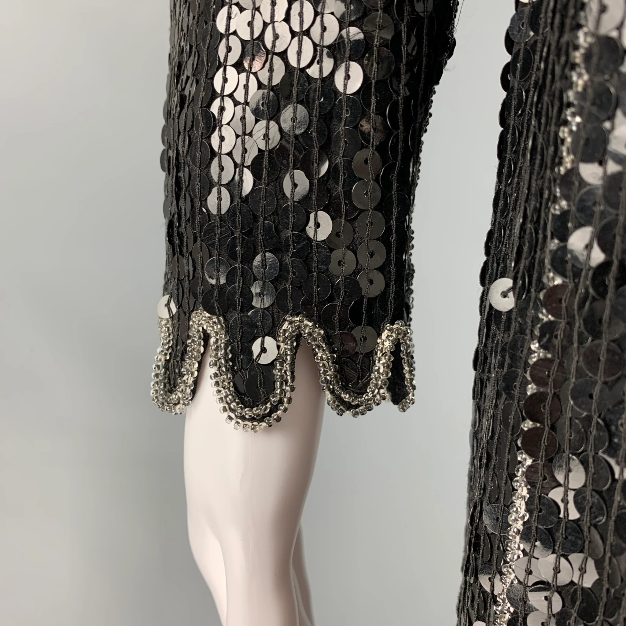 JUDITH ANN CREATIONS Size S Black Silver Sequined Shift Dress - Image 5