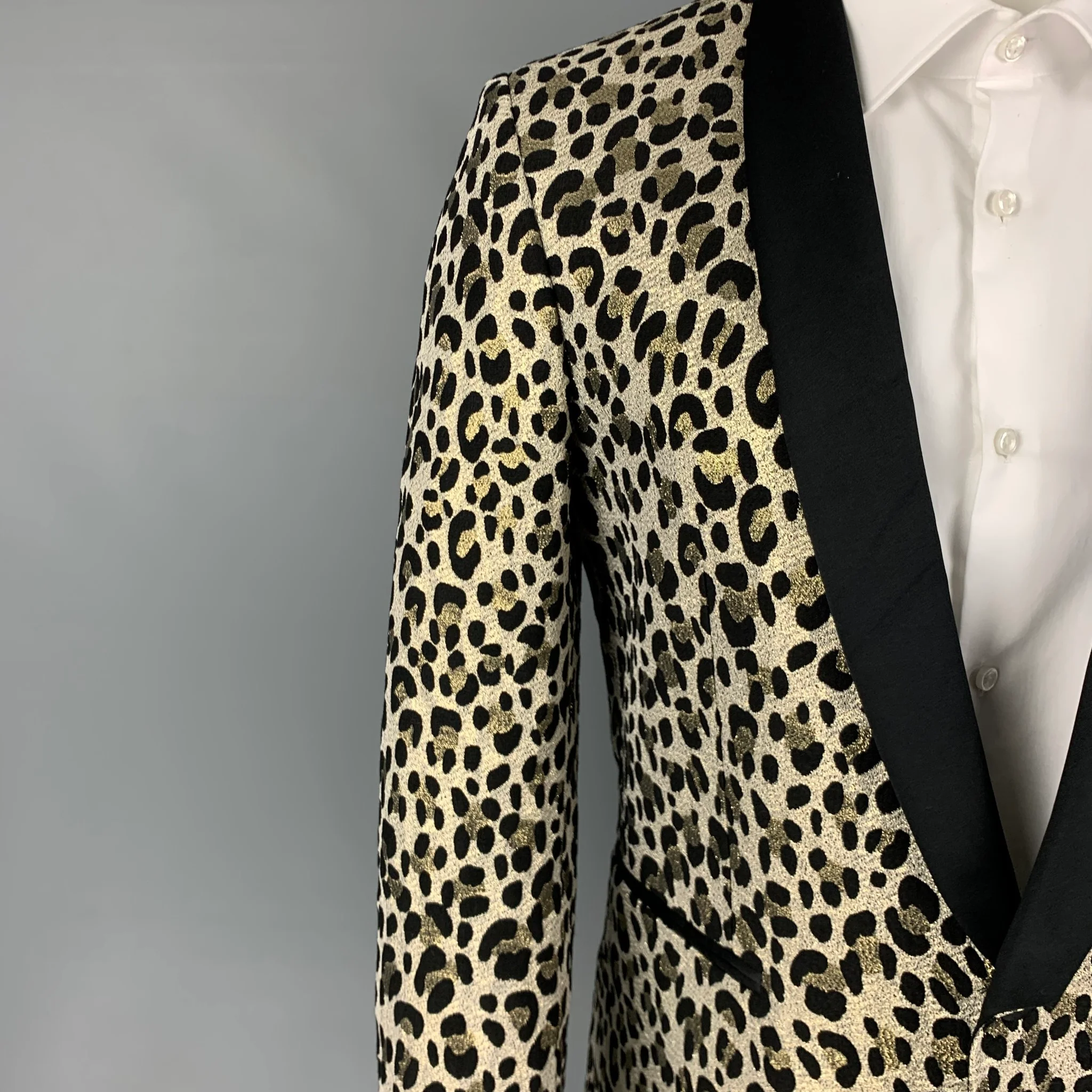 JUST CAVALLI Size 38 Black Gold Jacquard Wool Blend Sport Coat - Image 2