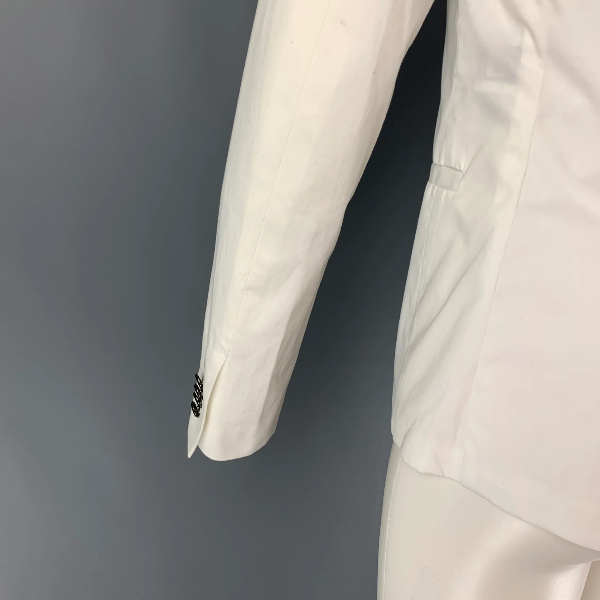 JUST CAVALLI Size 38 White Cotton Peak Lapel Sport Coat - Image 4