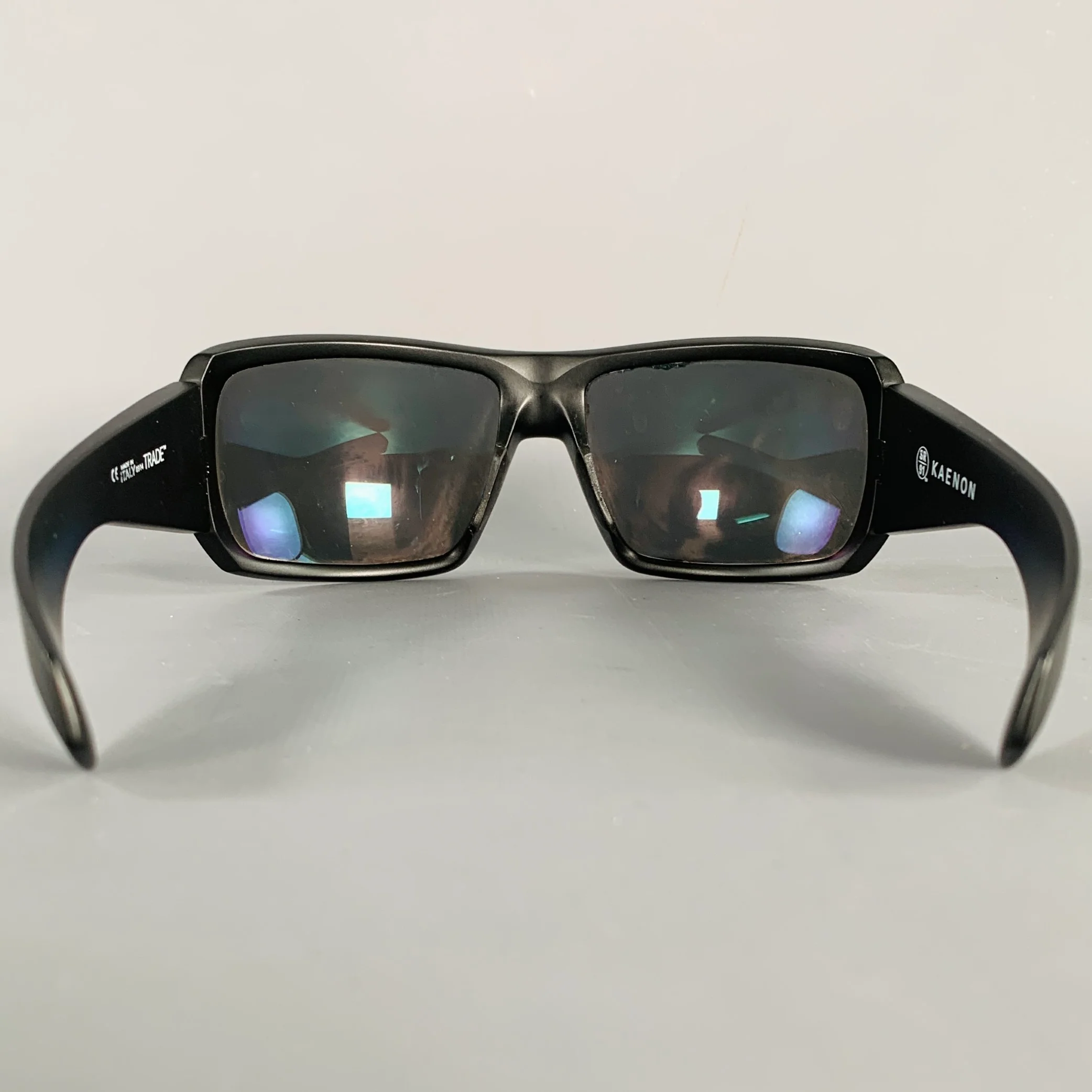 KAENON Matte Black Acetate Polarized Sunglasses - Image 3