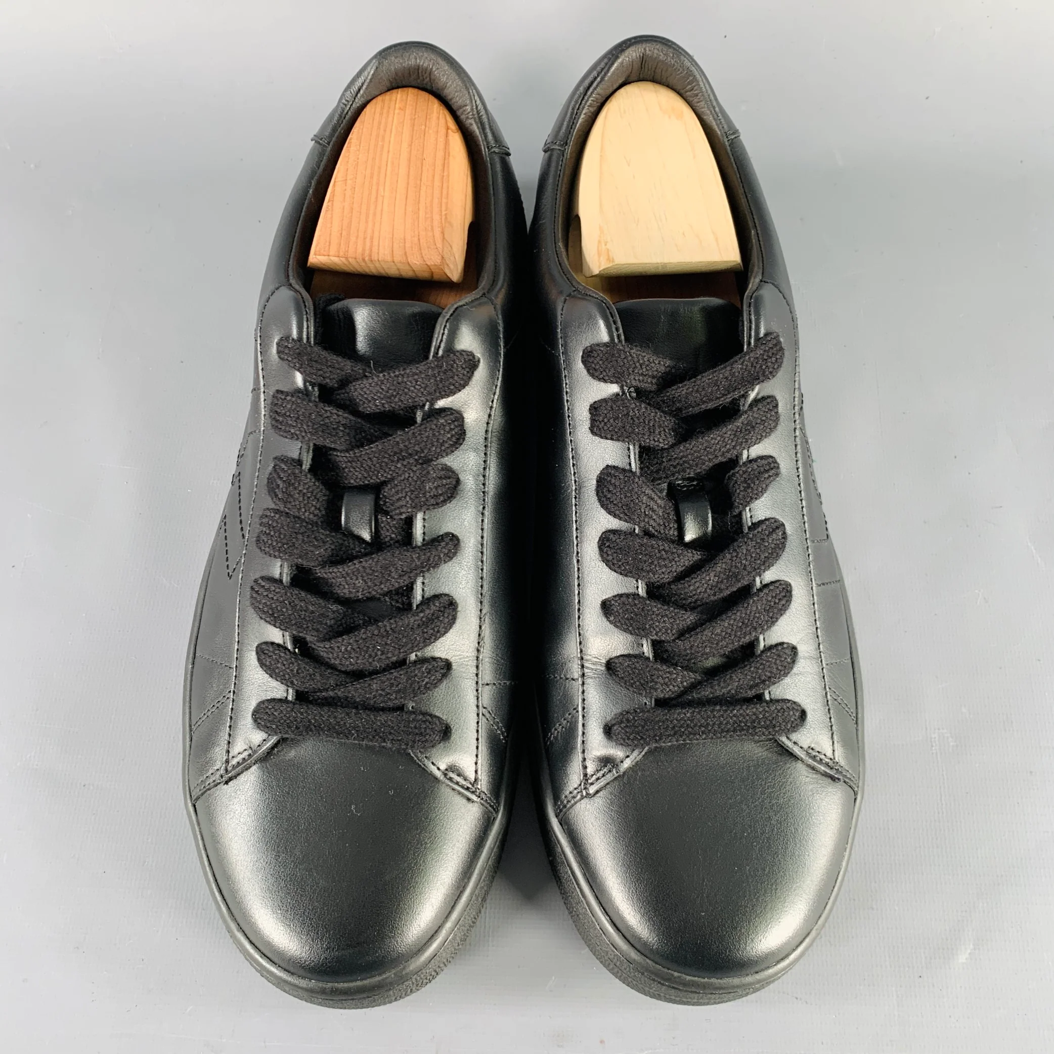 KENZO Size 10 Black Leather Rubber Sole Low Top Sneakers - Image 4