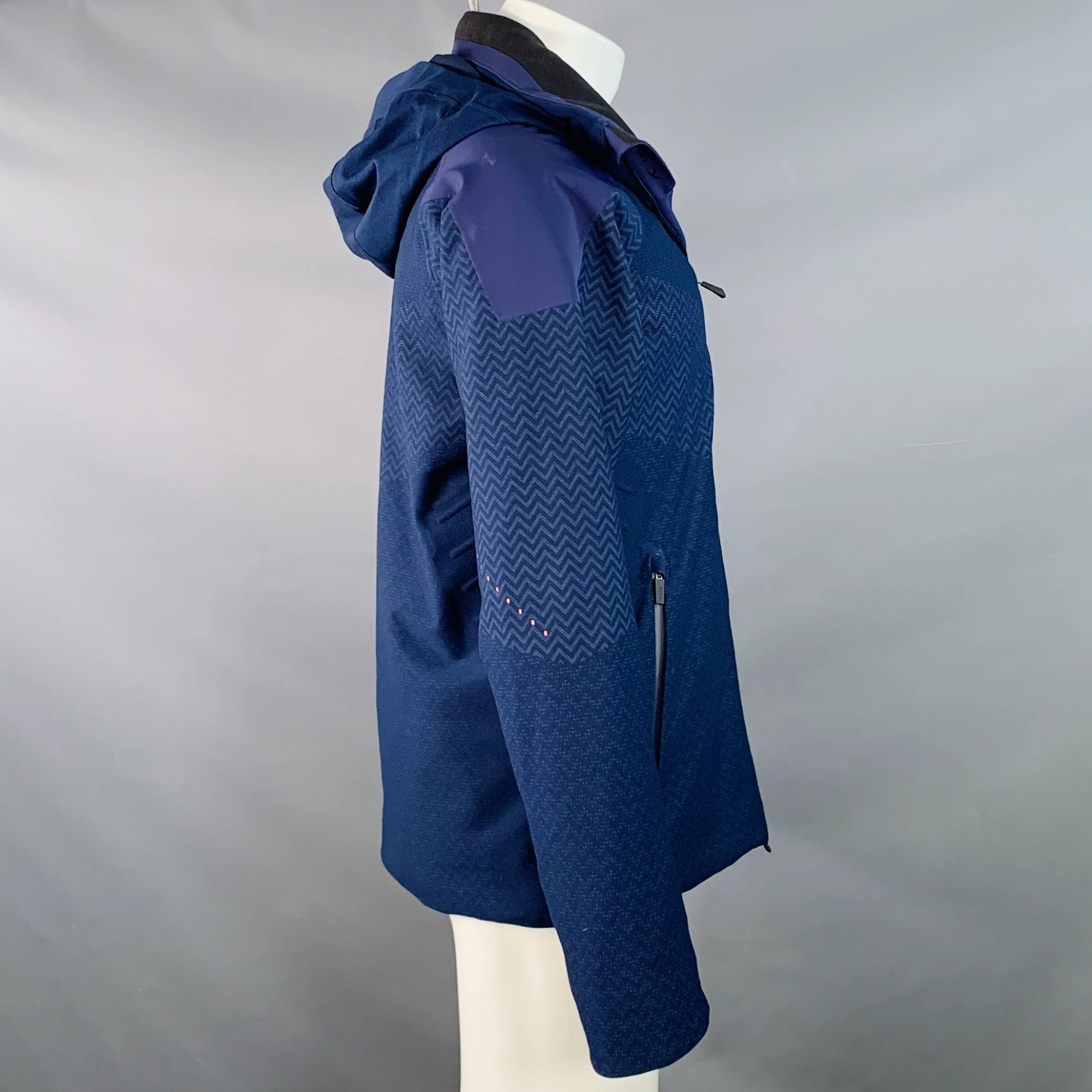 KJUS Size M Freelite Navy Chevron Polyester Hooded Ski Jacket - Image 3