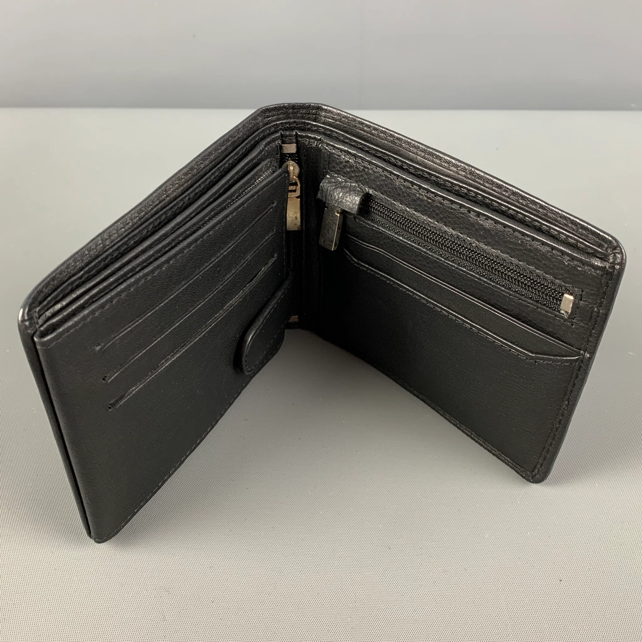 LA BAGAGERIE Black Leather Wallet - Image 4