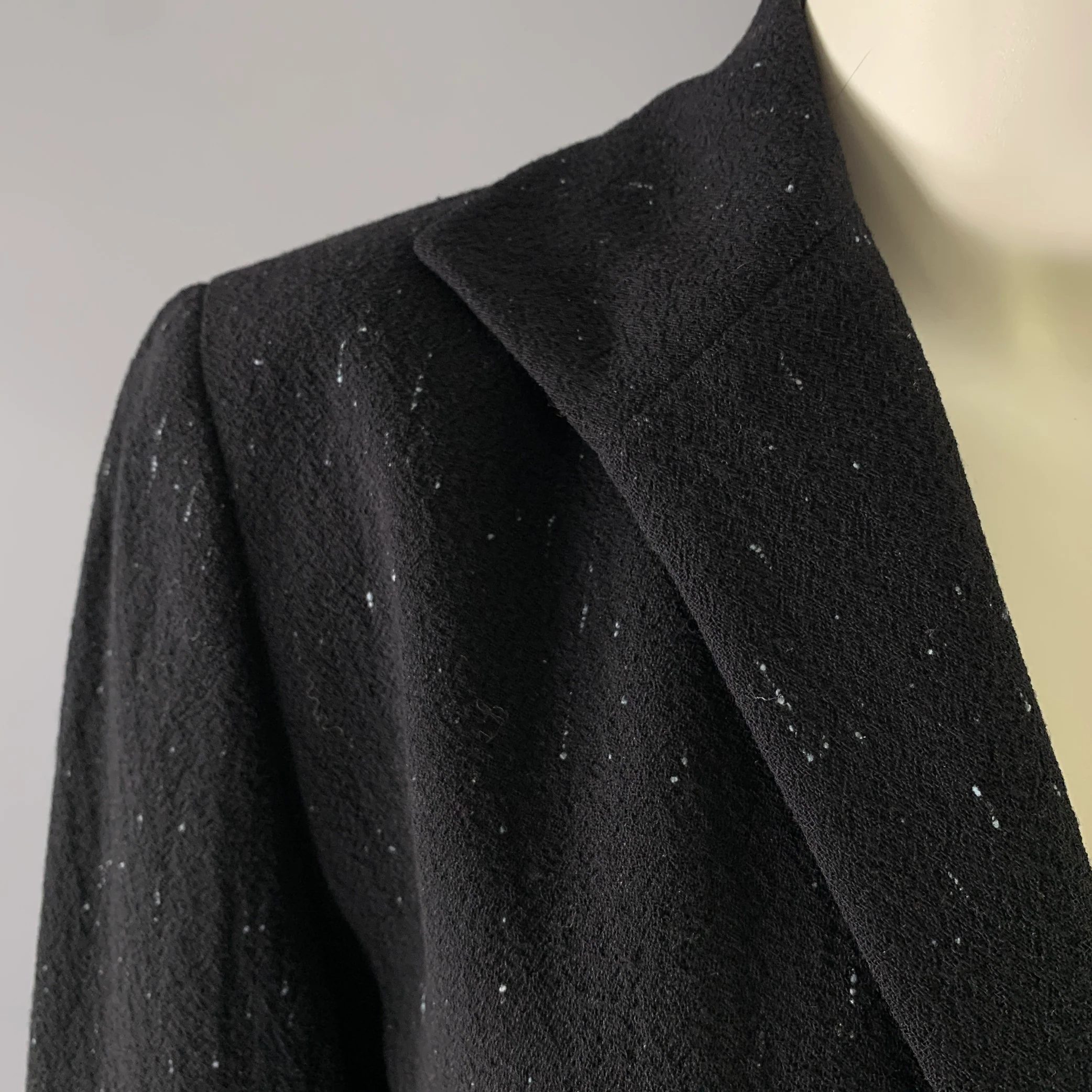 LAFAYETTE 148 Size 2 Black Blue Wool Blend Blazer - Image 2