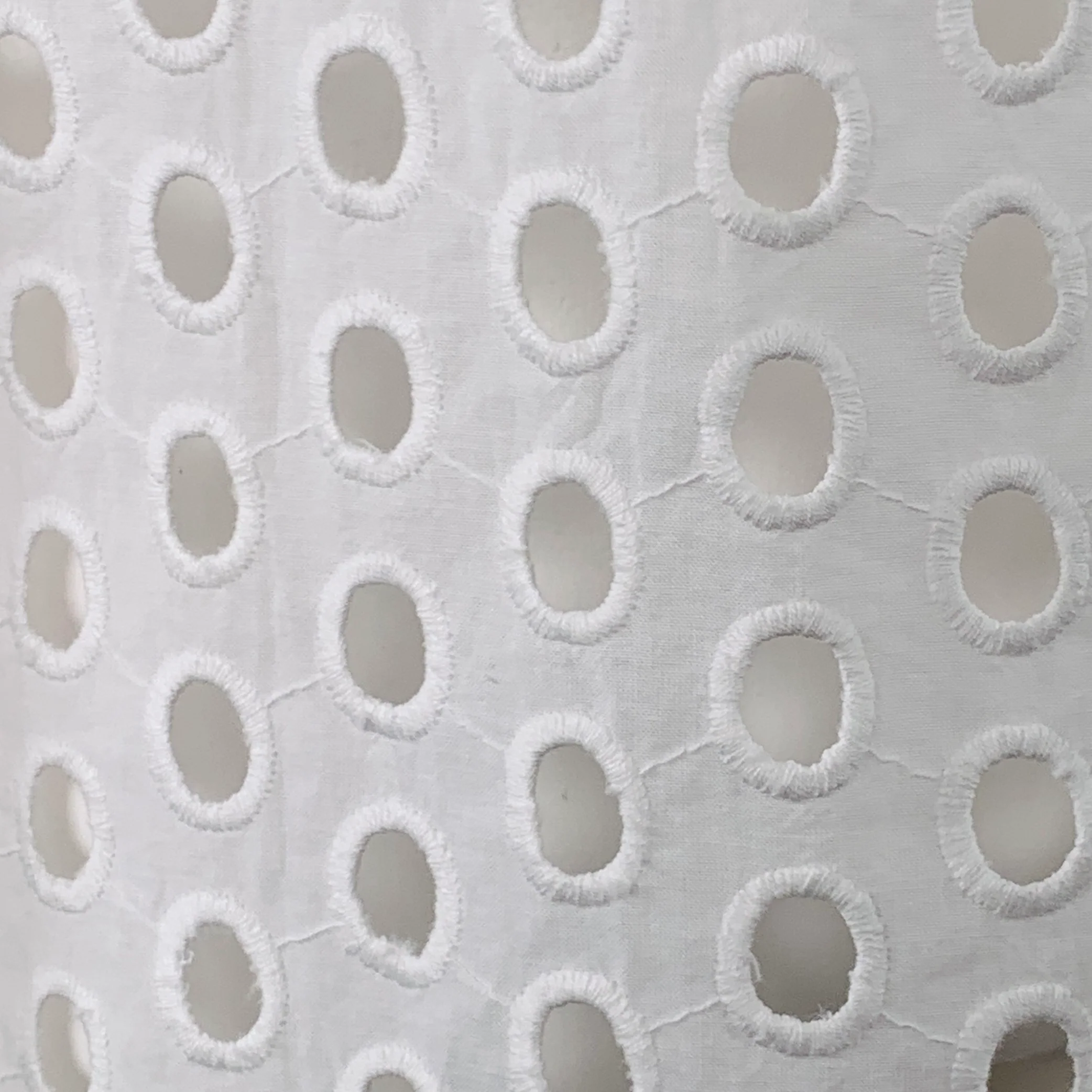 L'AGENCE Size XS White Cotton Eyelet Button Up Shirt - Image 2