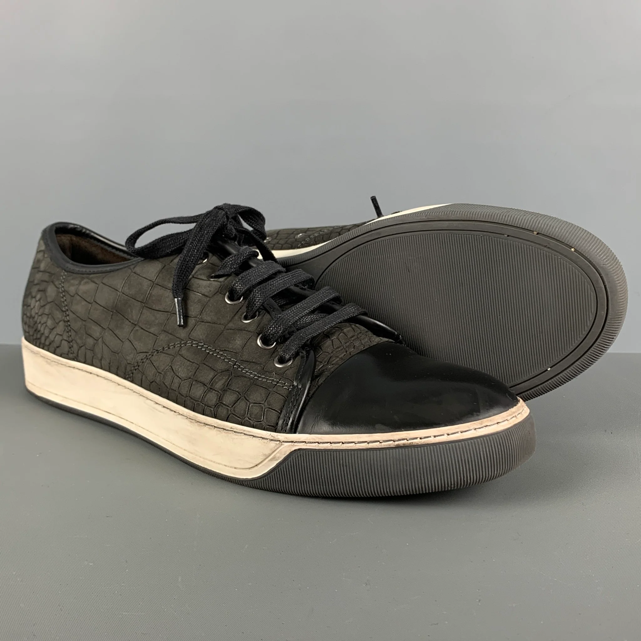 LANVIN Size 11 Black Textured Lace Sneakers - Image 5