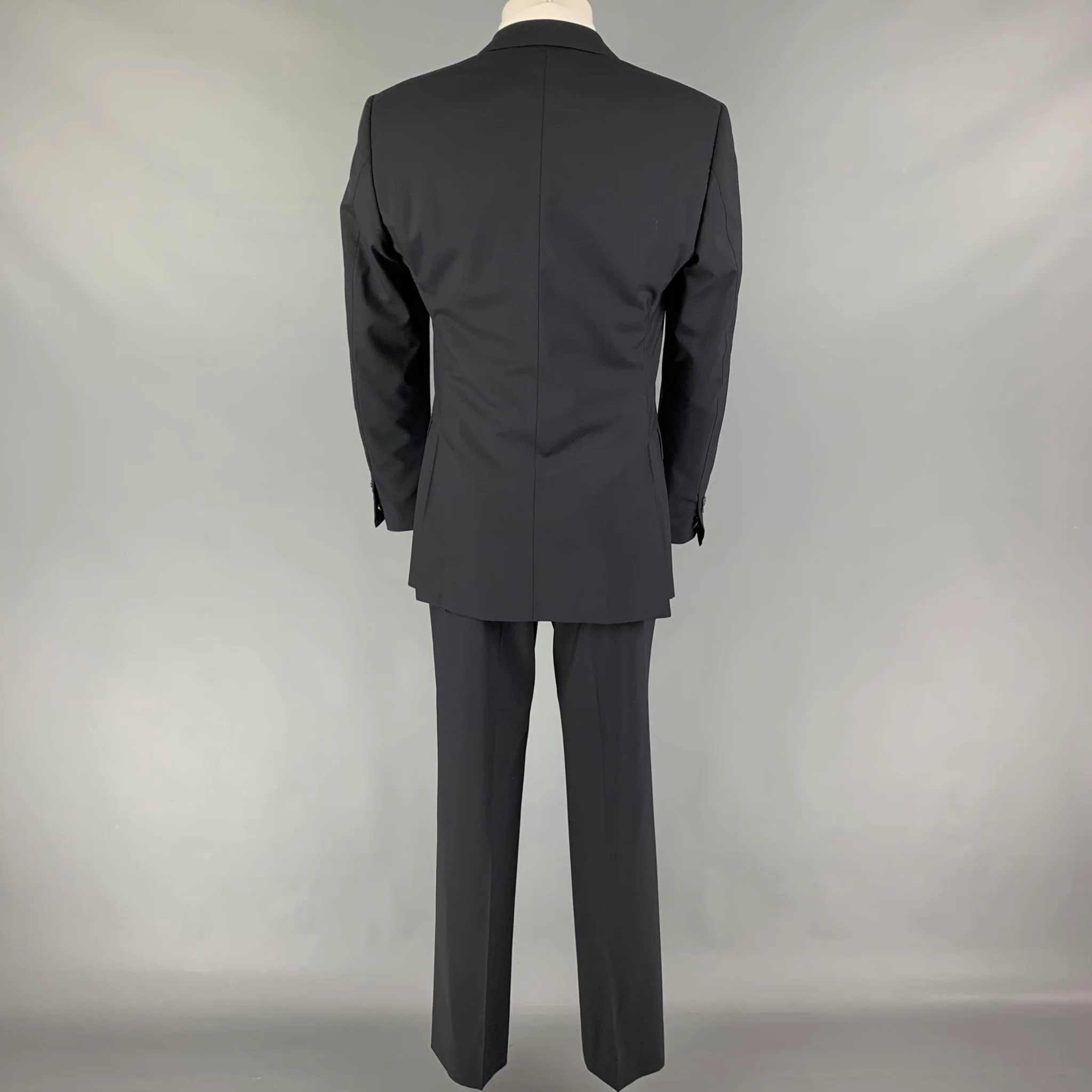 LANVIN Size 38 Navy Lana Wool Notch Lapel Suit - Image 3