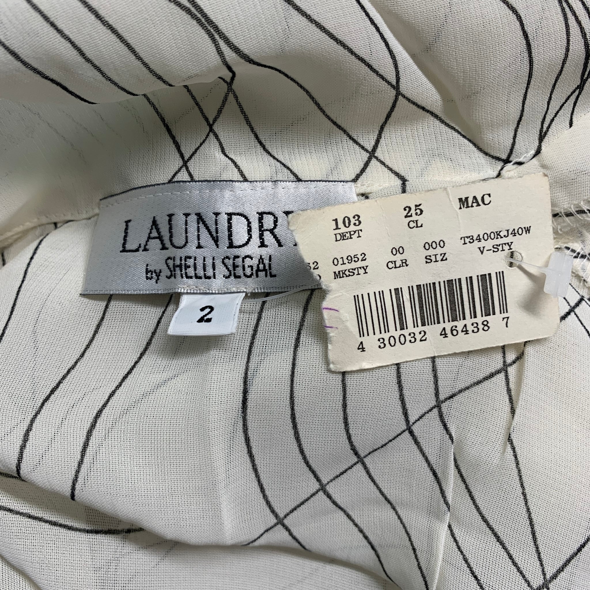 LAUNDRY Size 2 White Black Rayon Abstract Button Up Blouse - Image 4