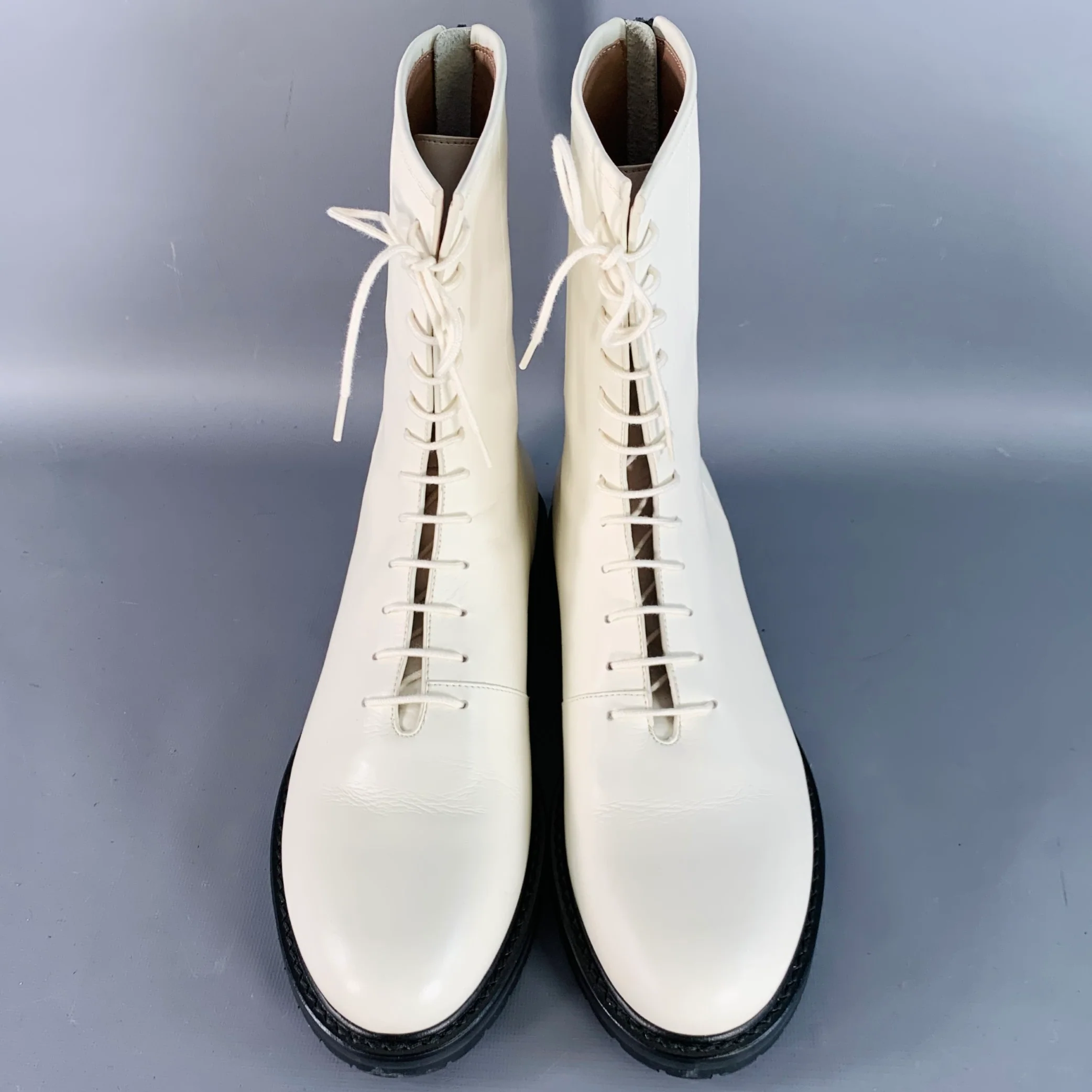 LEGRES Size 11 White Leathre Lace-Up Zipper Ankle Boots - Image 4