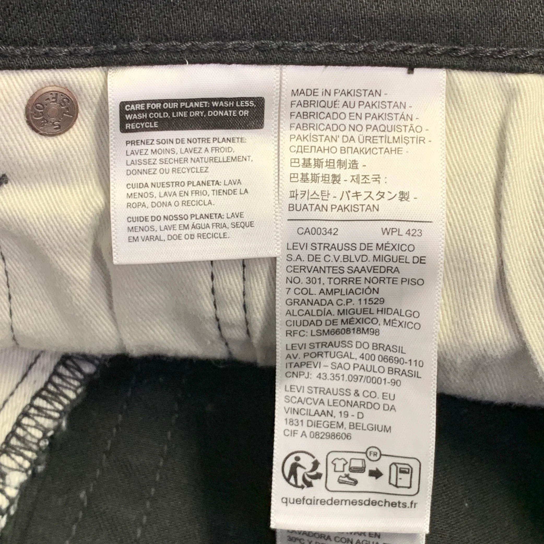 LEVI STRAUSS Size 32 Black Twill Cotton Blend Straight Zip Fly Jeans - Image 5