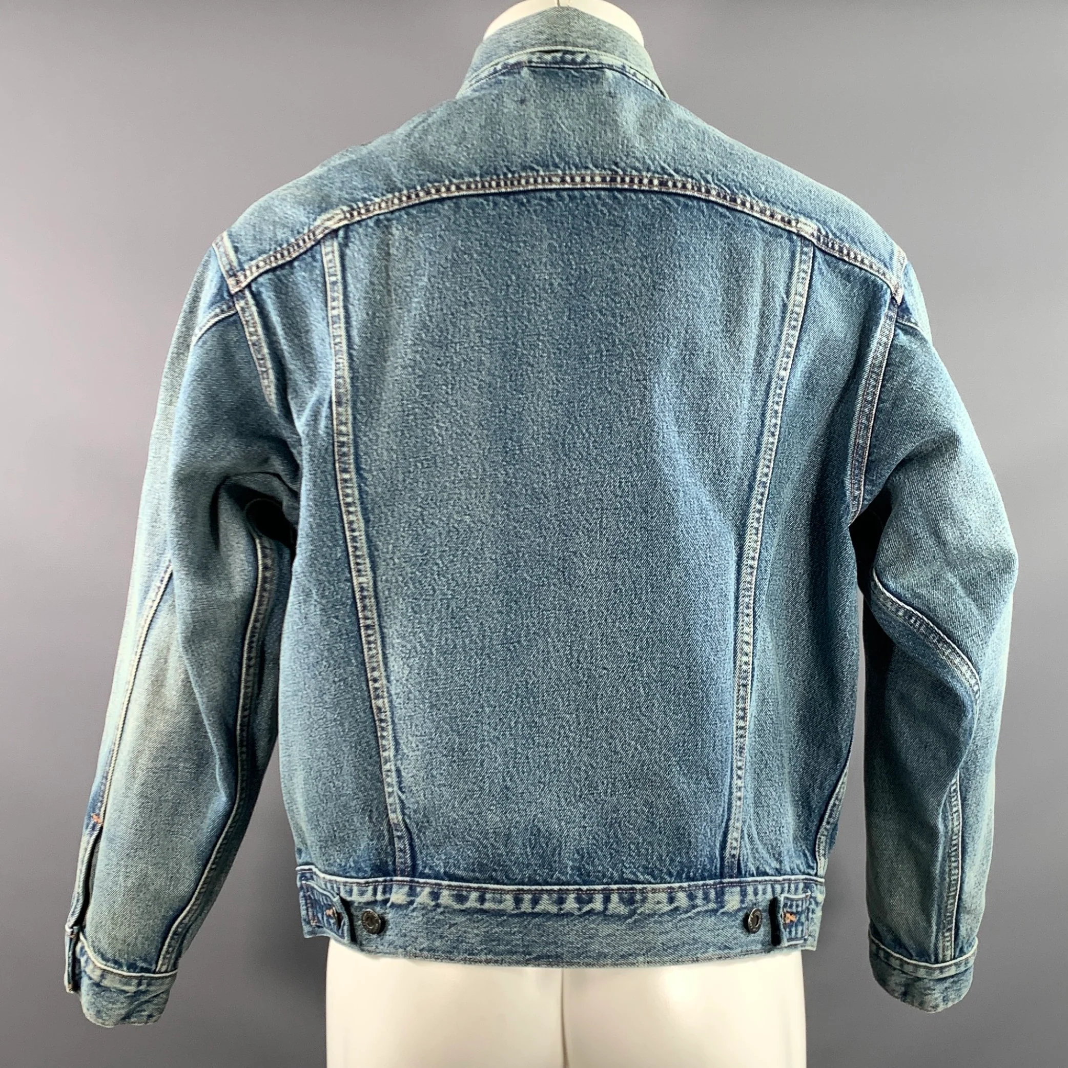 LEVI'S MADE & CRAFTED Size M Blue Light Blue Washed Cotton Trucker Jacket - Image 3