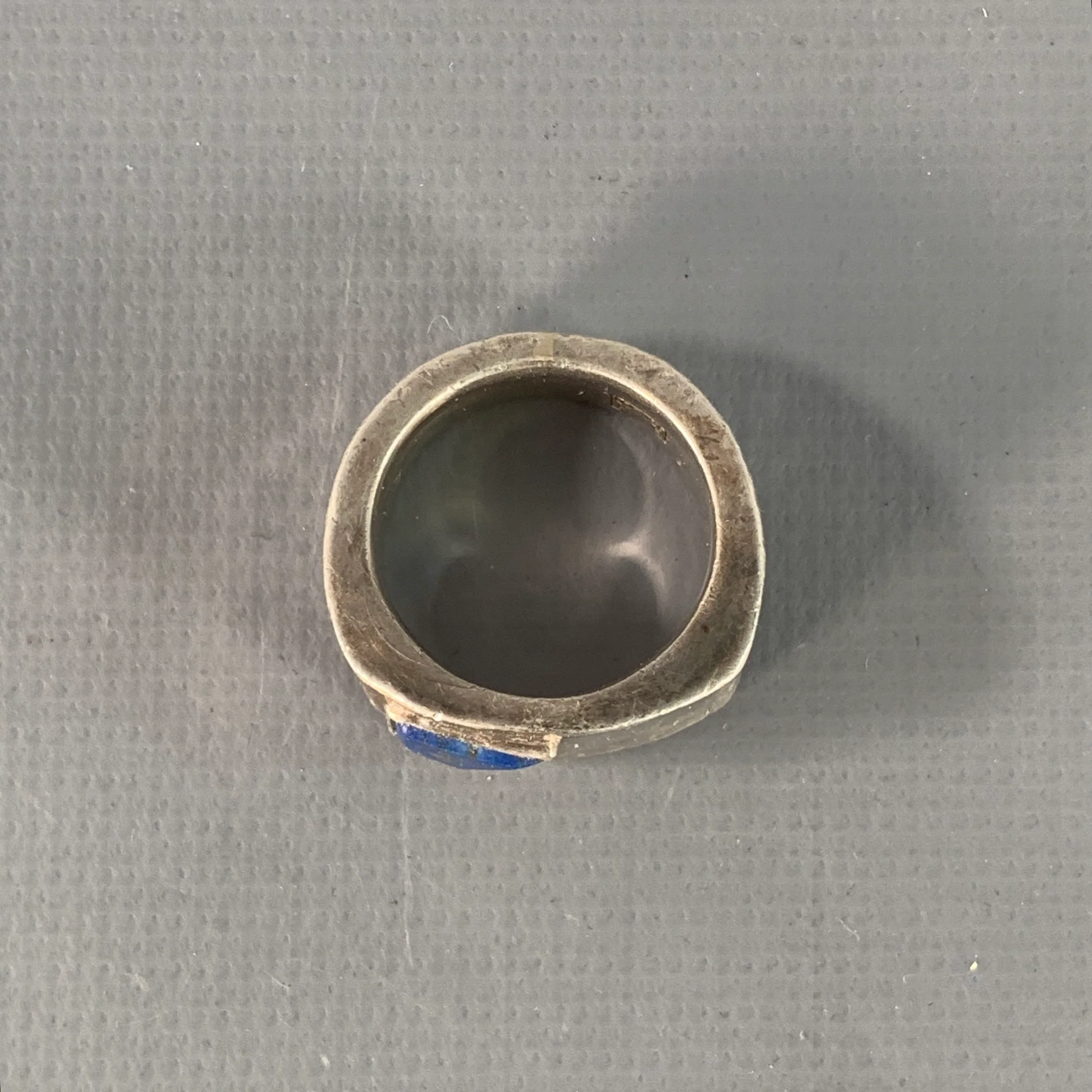 LOCUST HOUSE Ring Size 8 Silver Blue Lapis Lazuli Chunky Ring - Image 2