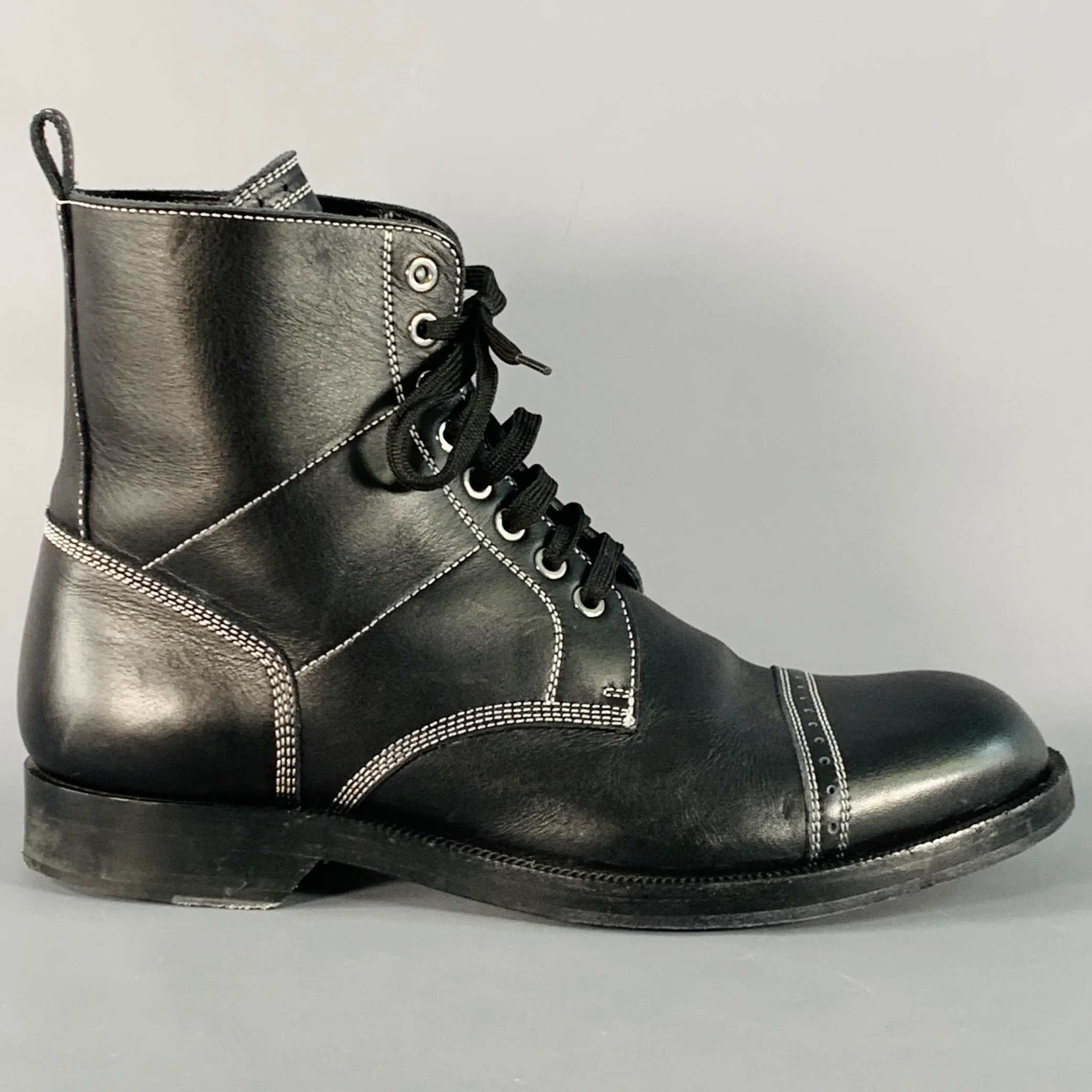 LOEWE FW17 Size 12 Black White Contrast Stitch Leather Military Boots - Image 2