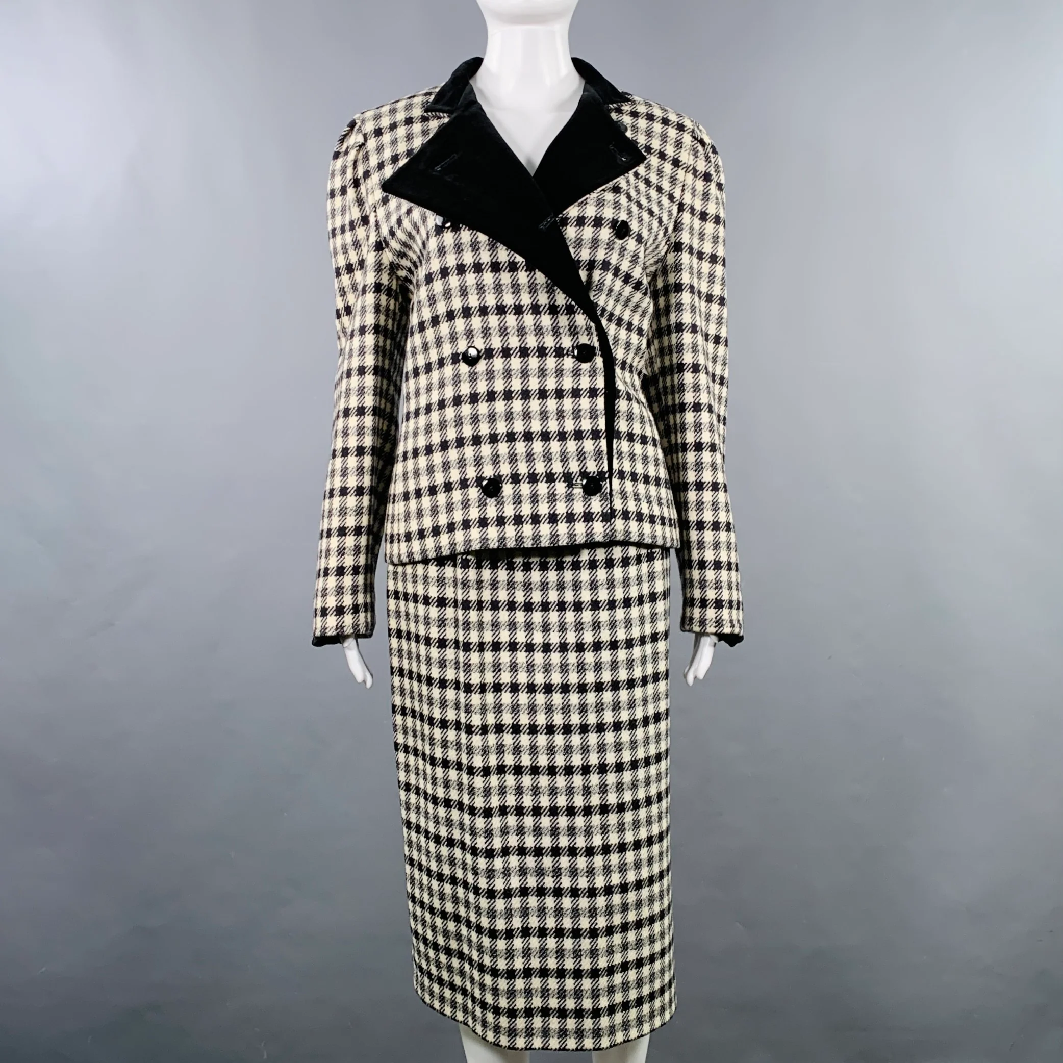 LOUIS FERAUD Size 8 Black Cream Wool Houndstooth Double Breasted Skirt Set - Image 2