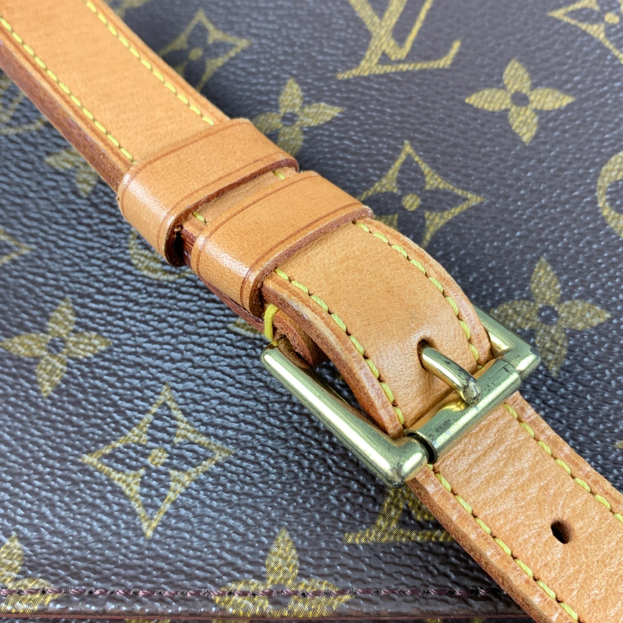 LOUIS VUITTON Brown Beige Monogram Coated Canvas Handbag - Image 4
