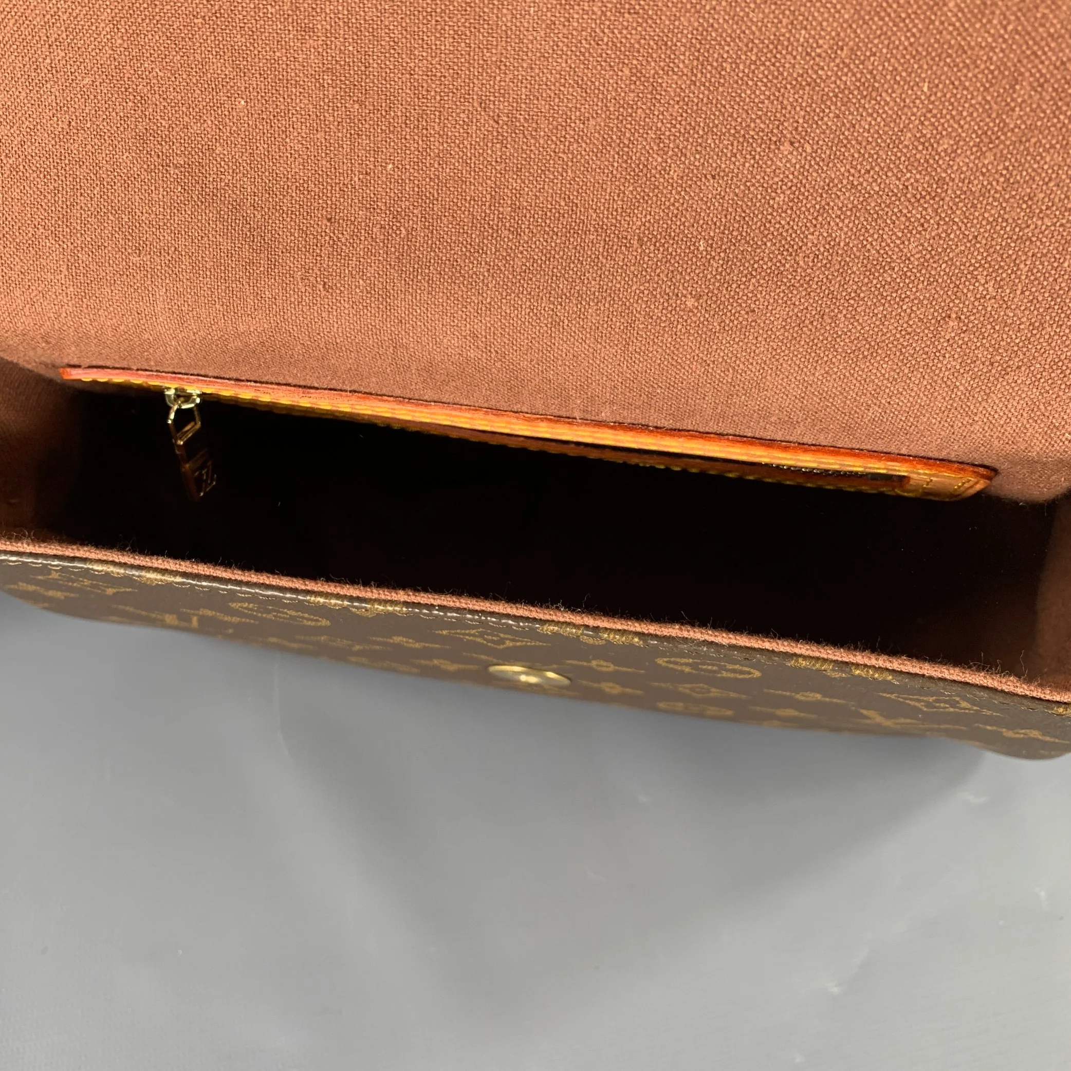 LOUIS VUITTON Brown Beige Monogram Leather Coated Canvas Bag - Image 5