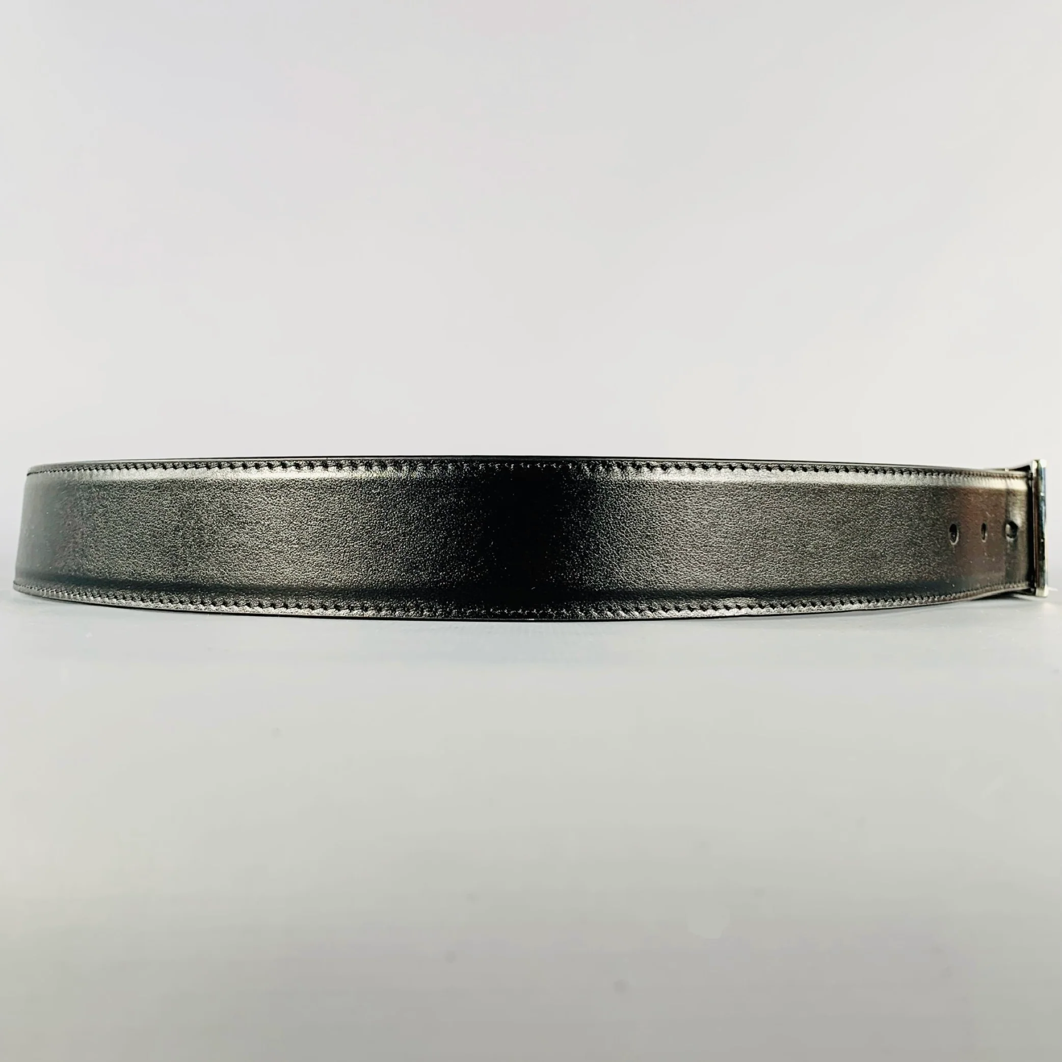 LOUIS VUITTON Size 38 Black Silver LV Monogram Leather Belt - Image 2