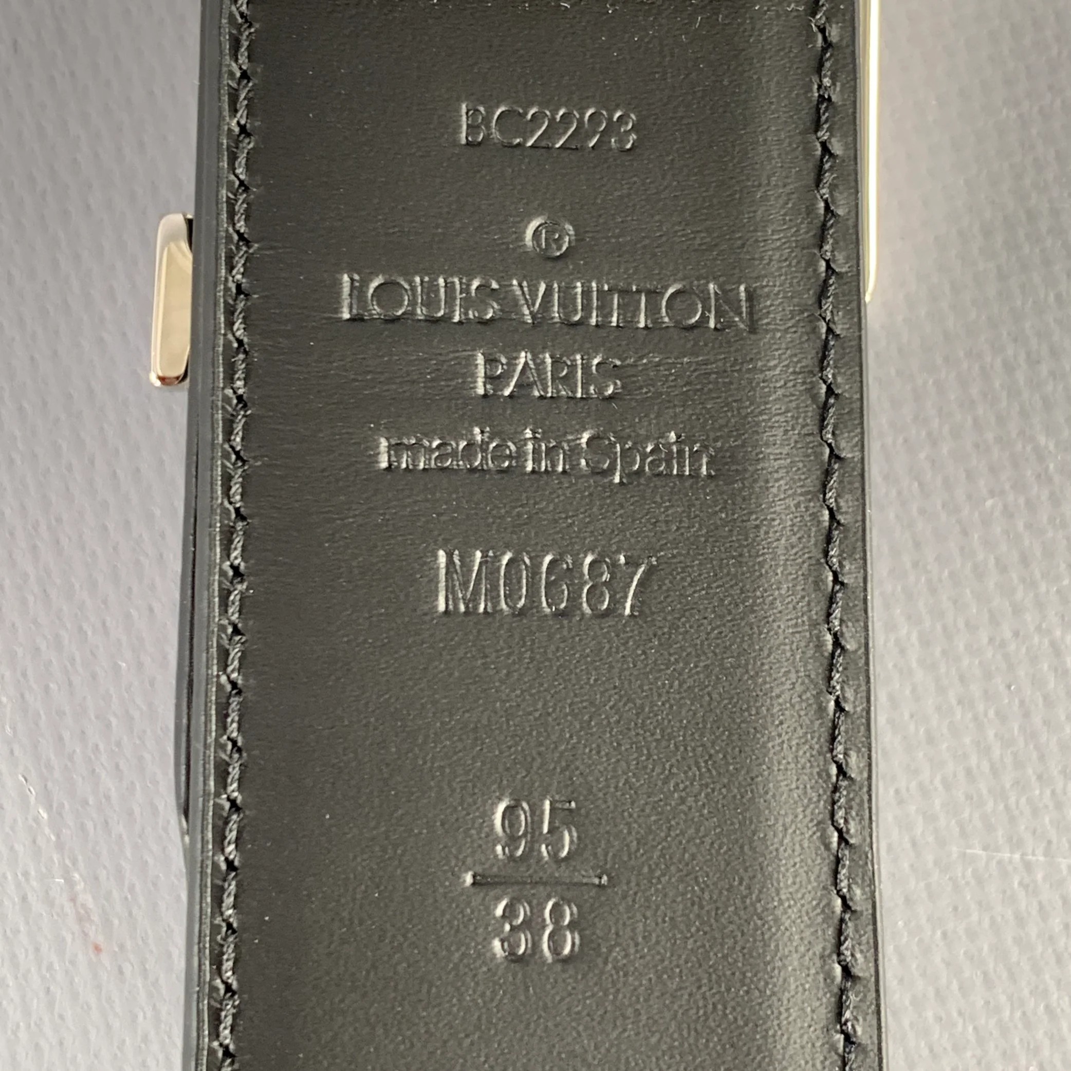 LOUIS VUITTON Size 38 Black Silver LV Monogram Leather Belt - Image 5