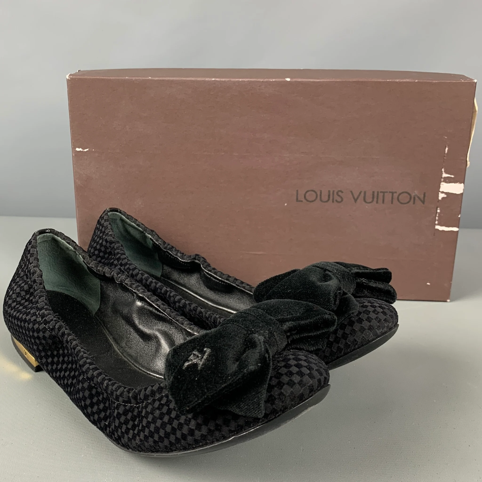 LOUIS VUITTON Size 7 Black Velvet Checkered Ballet Flats - Image 9