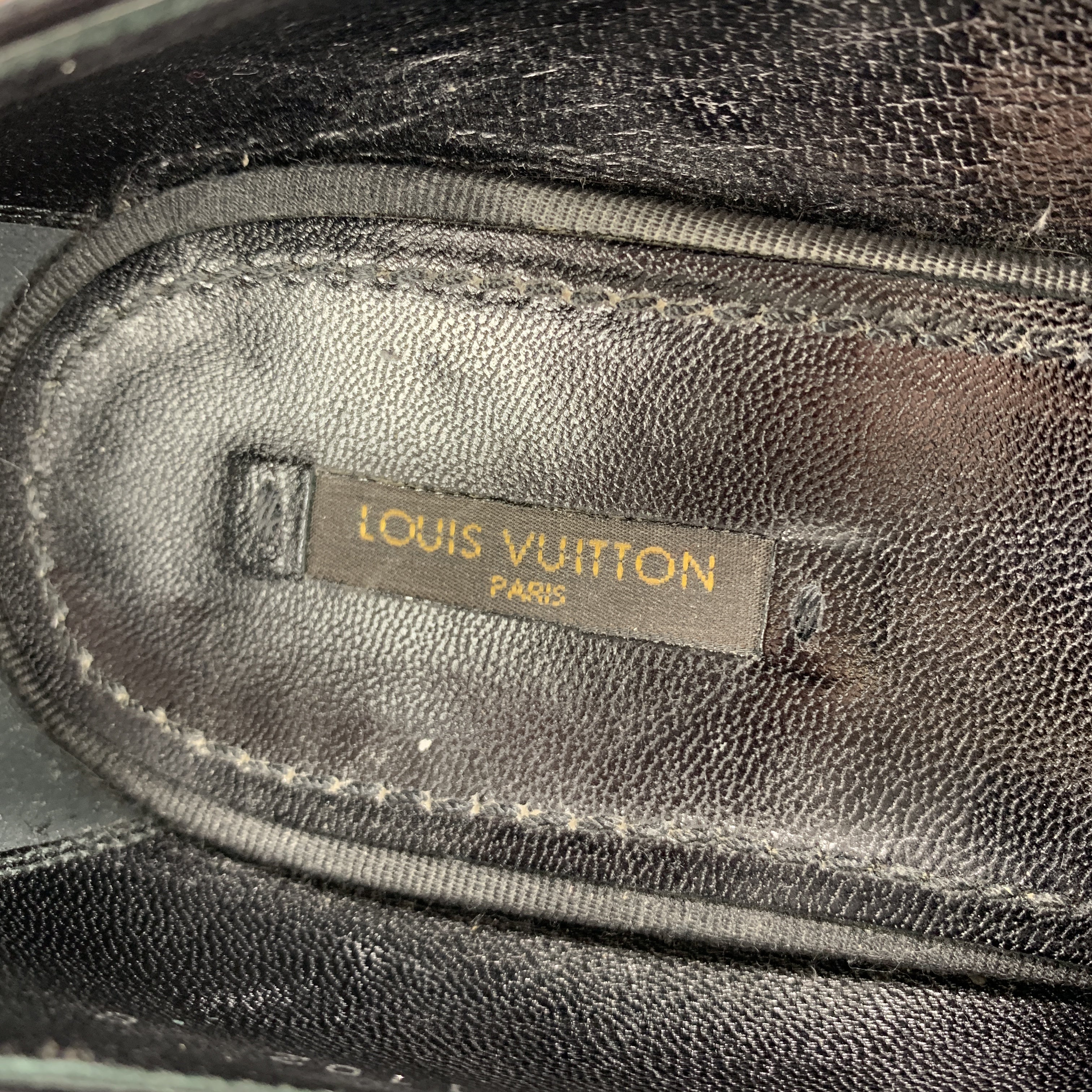 LOUIS VUITTON Size 9 Black Suede Slip On Bow Loafers - Image 5