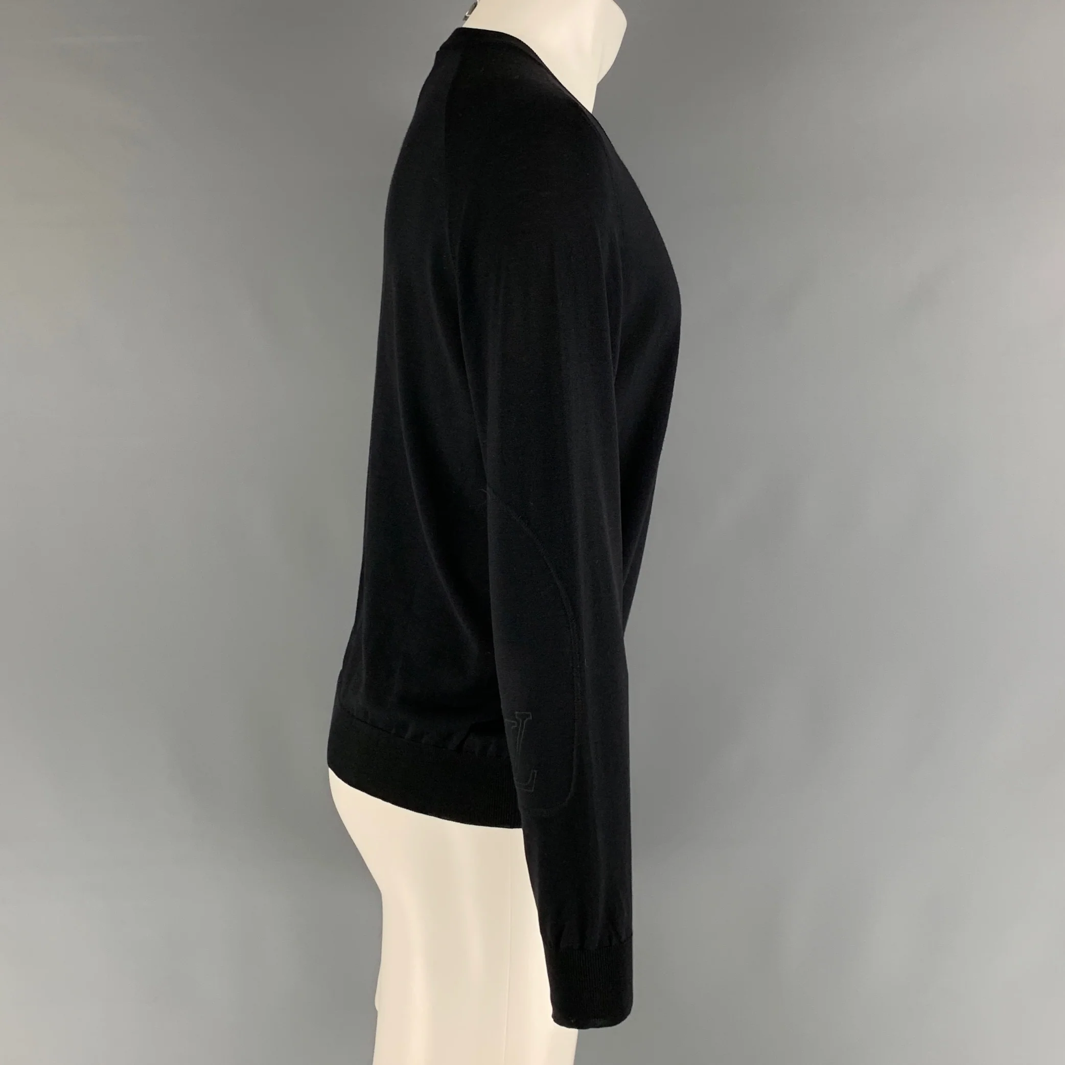 LOUIS VUITTON Size M Black Knitted Wool Silk Crew-Neck Pullover - Image 2