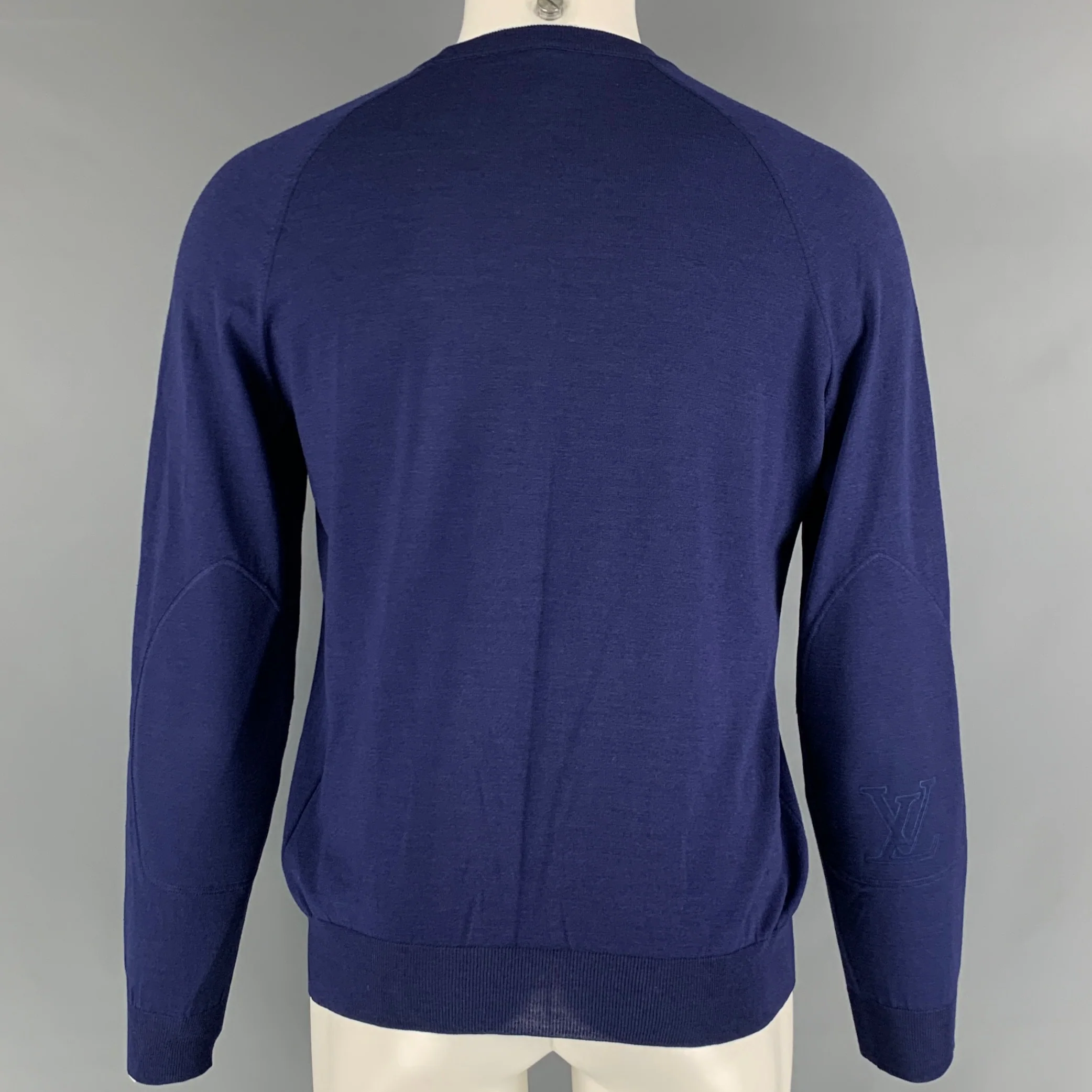 LOUIS VUITTON Size M Blue Knitted Wool Silk Crew-Neck Pullover - Image 3
