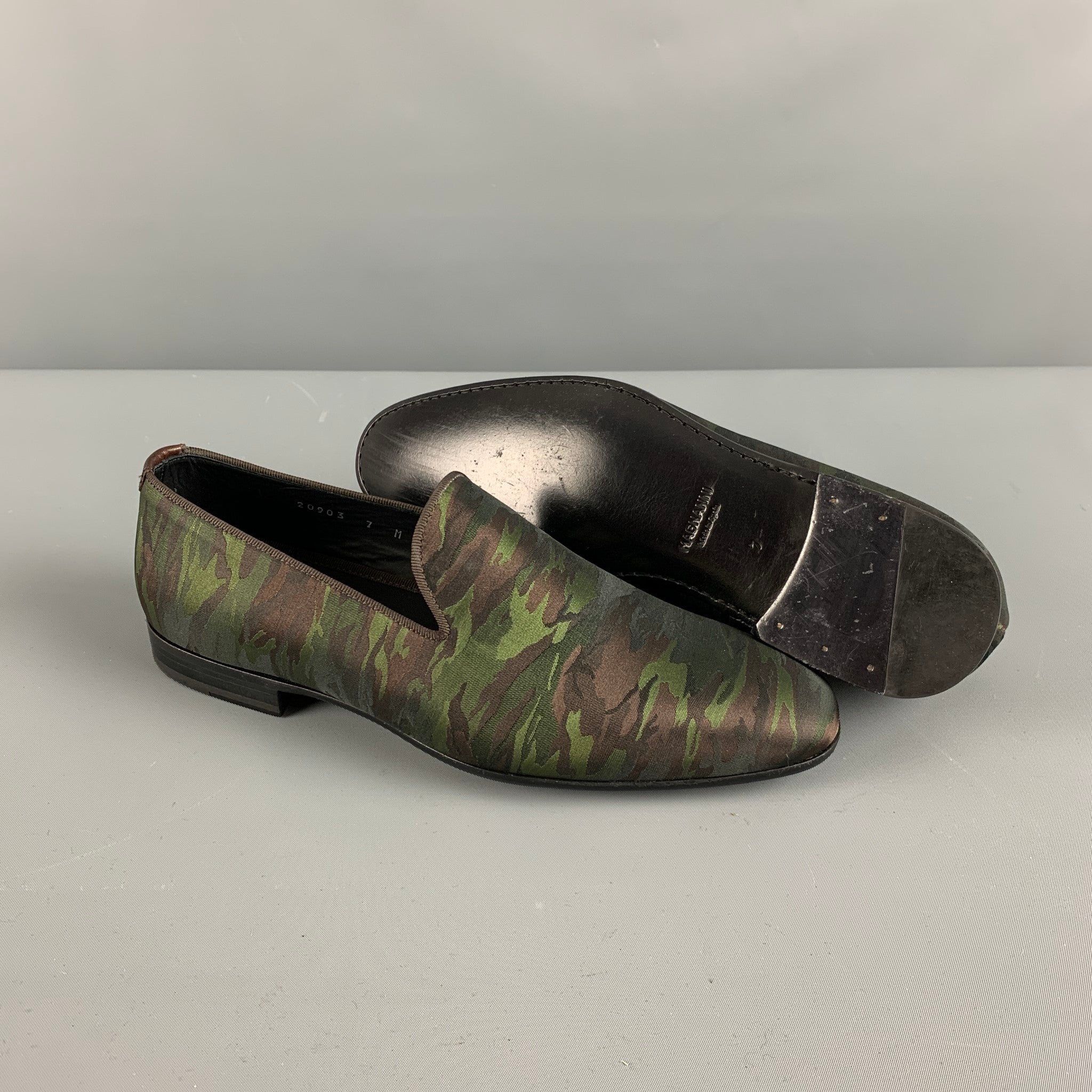 MAGNANNI Size 8 Brown Olive Camouflage Silk Slip On Loafers - Image 4