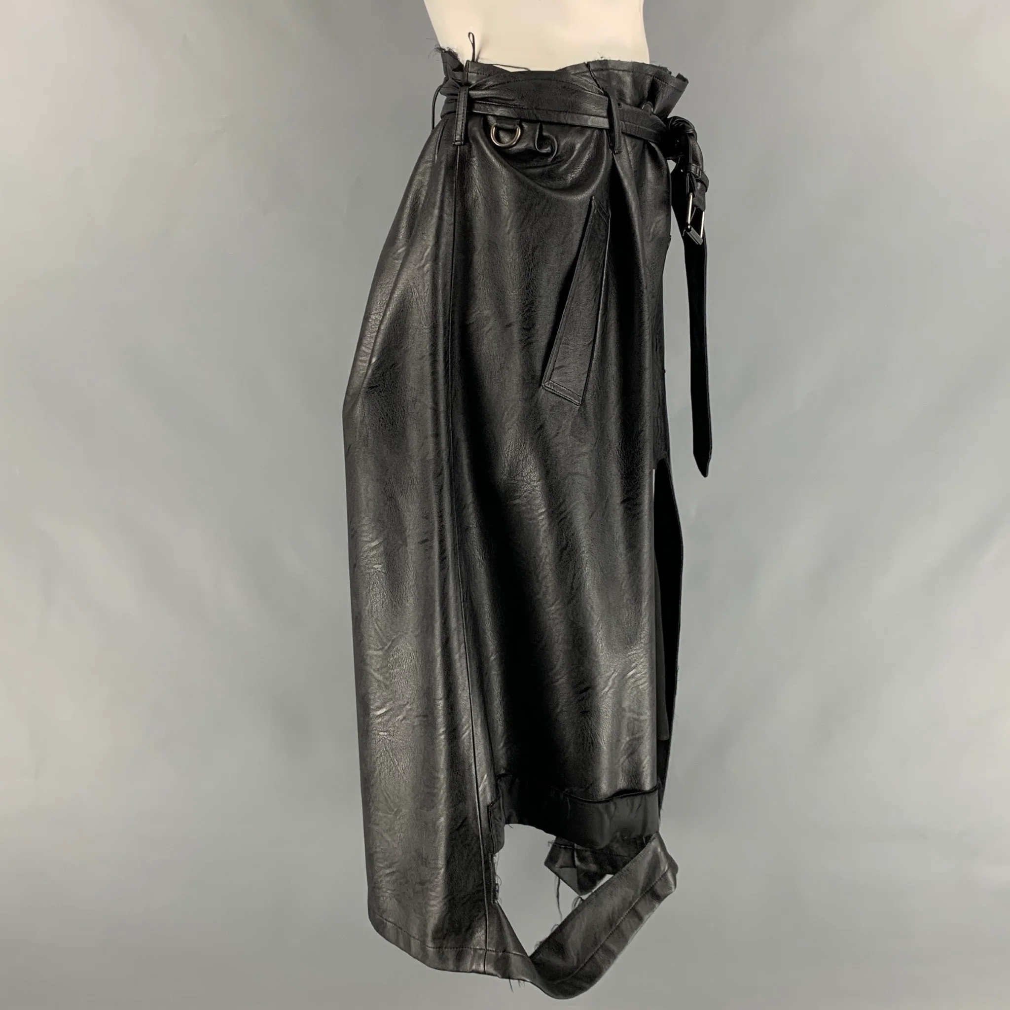 MAISON MARGIELA Size 32 Black Solid Polyurethane Casual Pants - Image 2