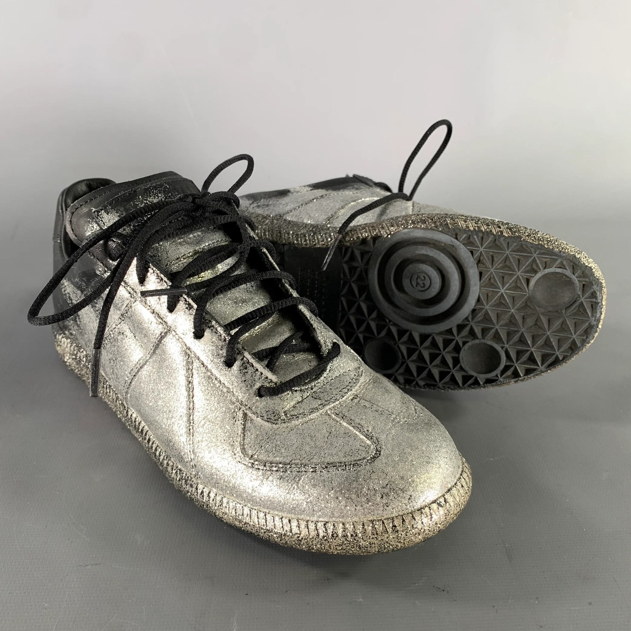 MAISON MARGIELA Size 8 Silver Black Glitter Lace Up Sneakers - Image 5