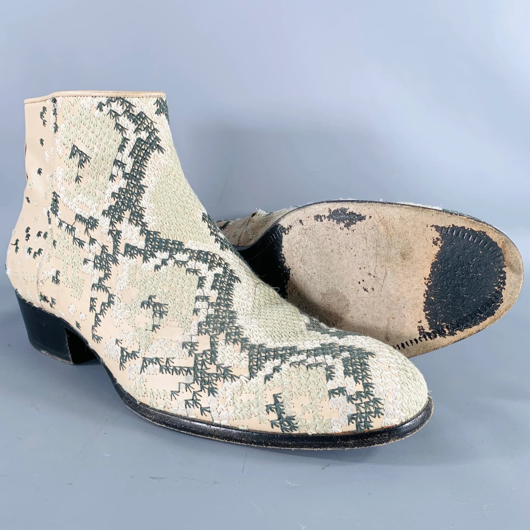 MAISON MARTIN MARGIELA Size 12 Beige Green Embroidery Side Zipper Boots - Image 5