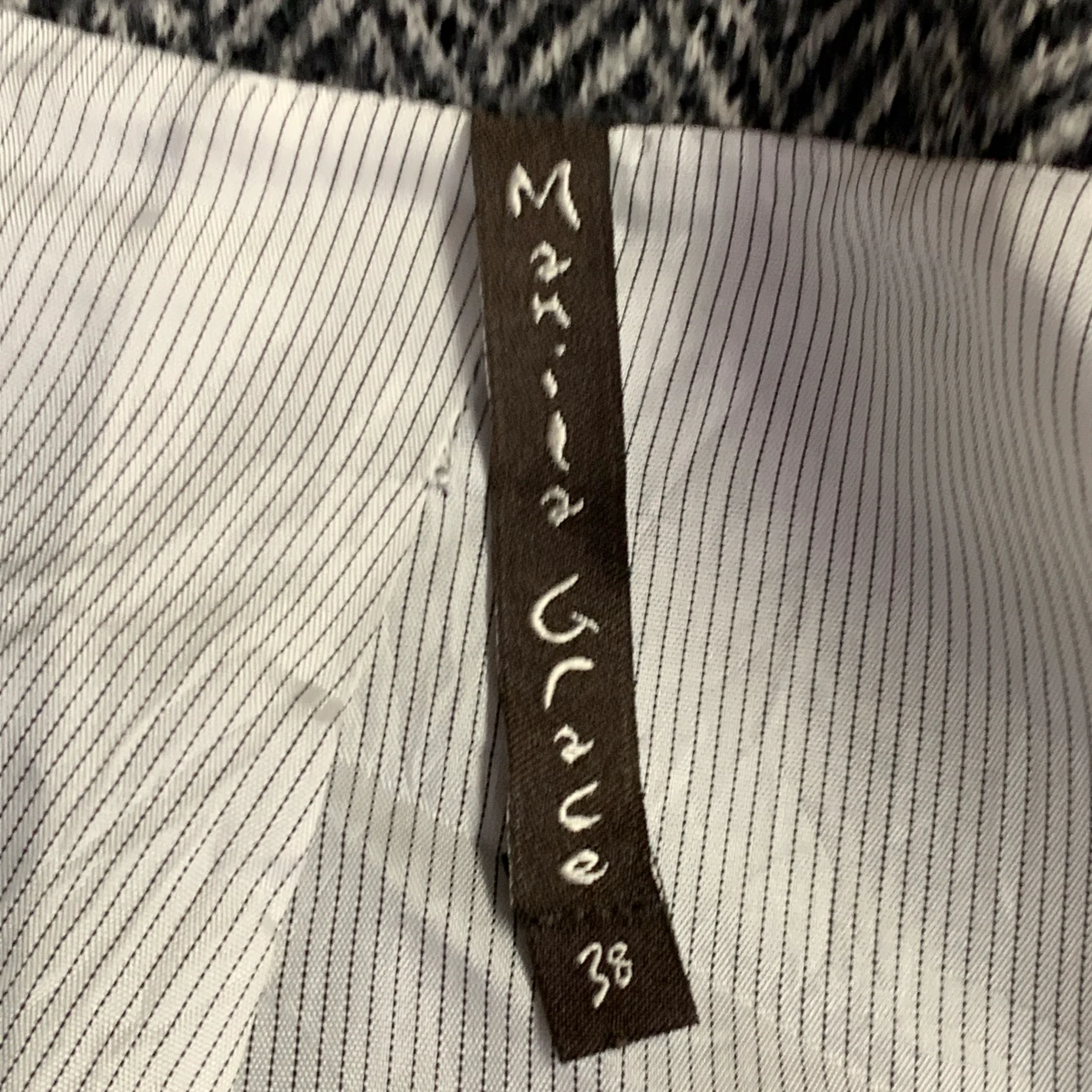 MANILA GRACE Size 2 Black Grey Virgin Wool Herringbone Jacket Blazer - Image 8