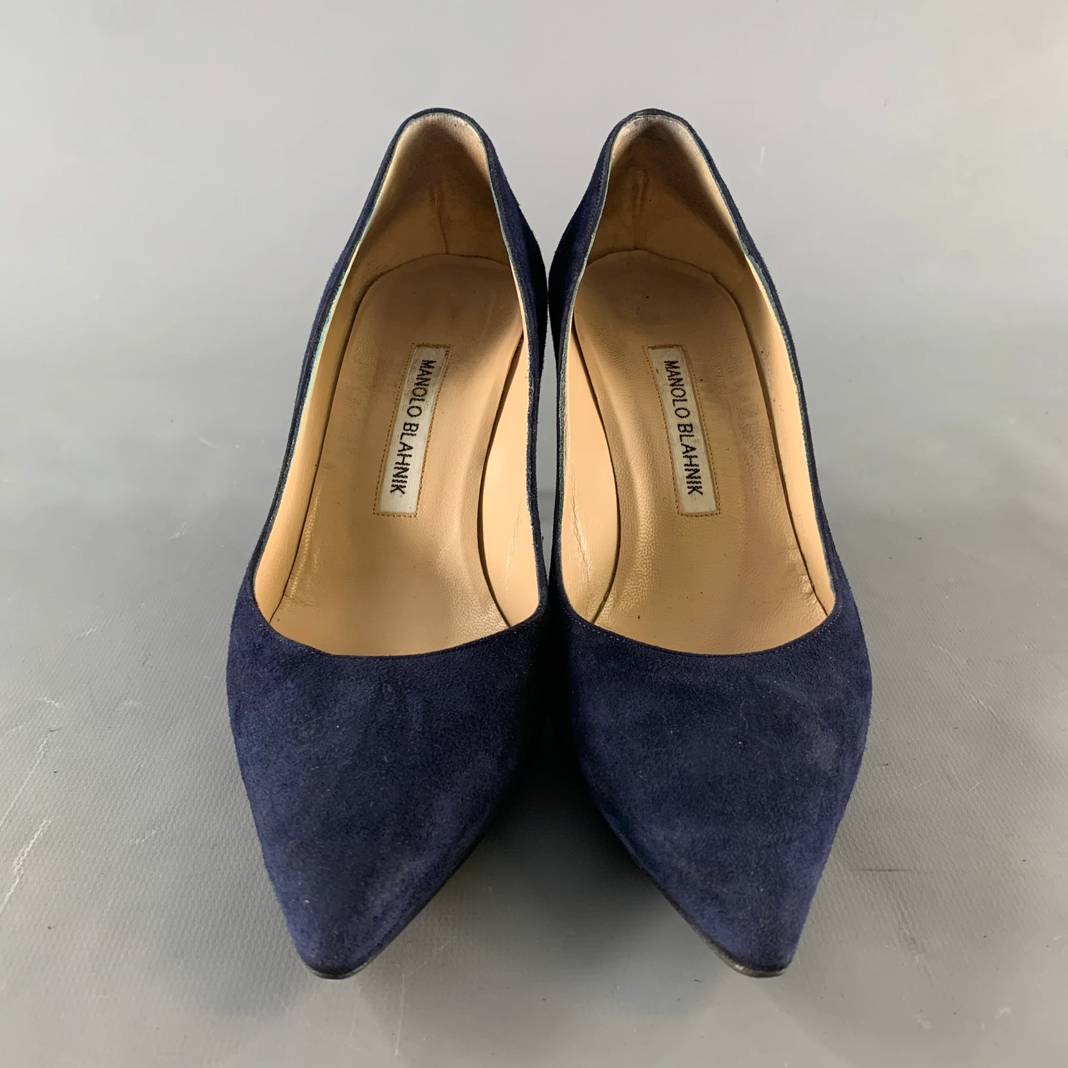 MANOLO BLAHNIK Size 8.5 Navy Suede Pointed Toe Pumps - Image 4