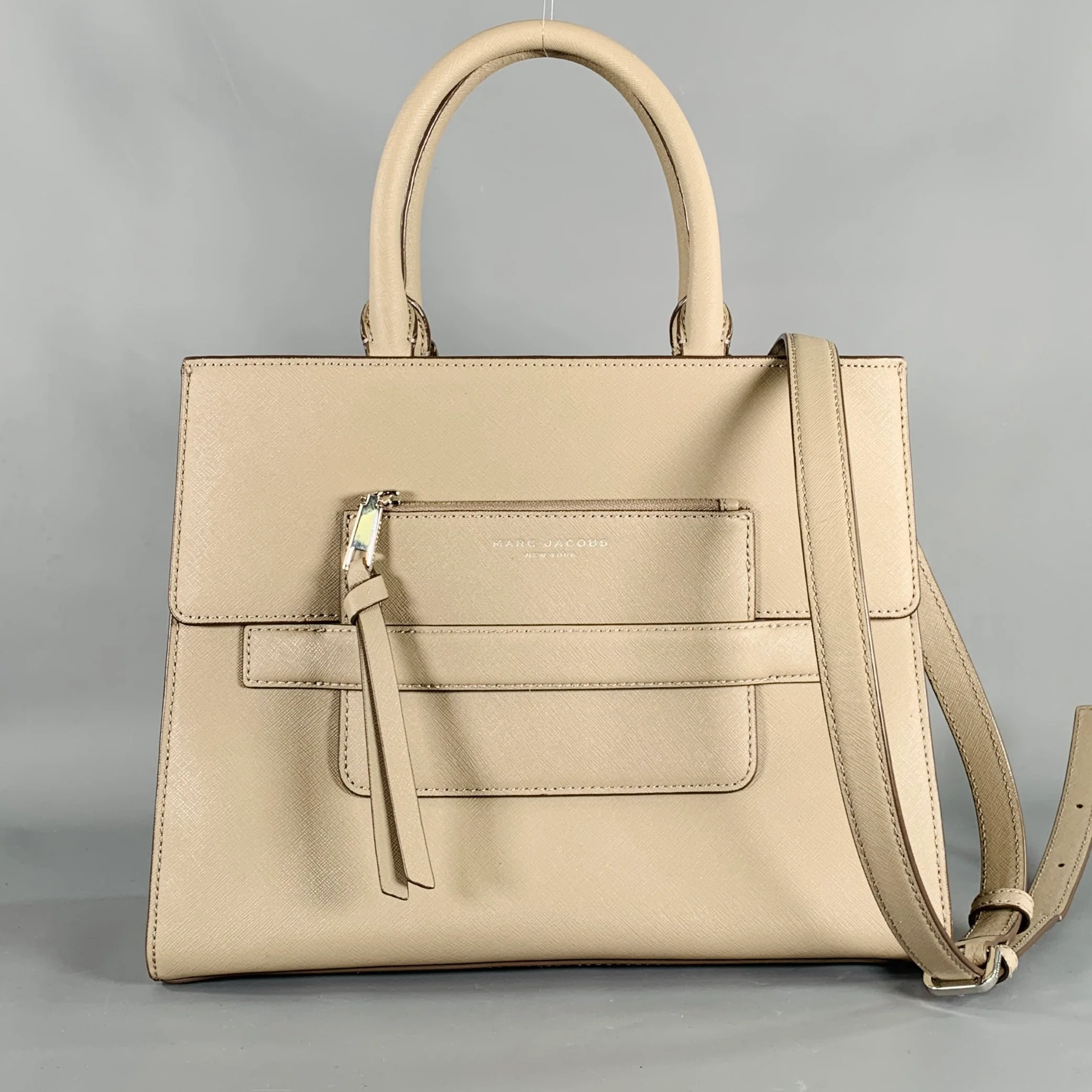 MARC JACOBS Grey Taupe Leather Handbag