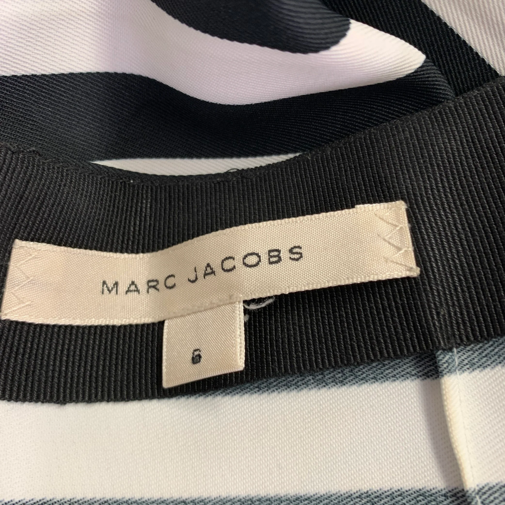 MARC JACOBS Size 6 Black White Polyester Stripe Pencil Skirt - Image 4