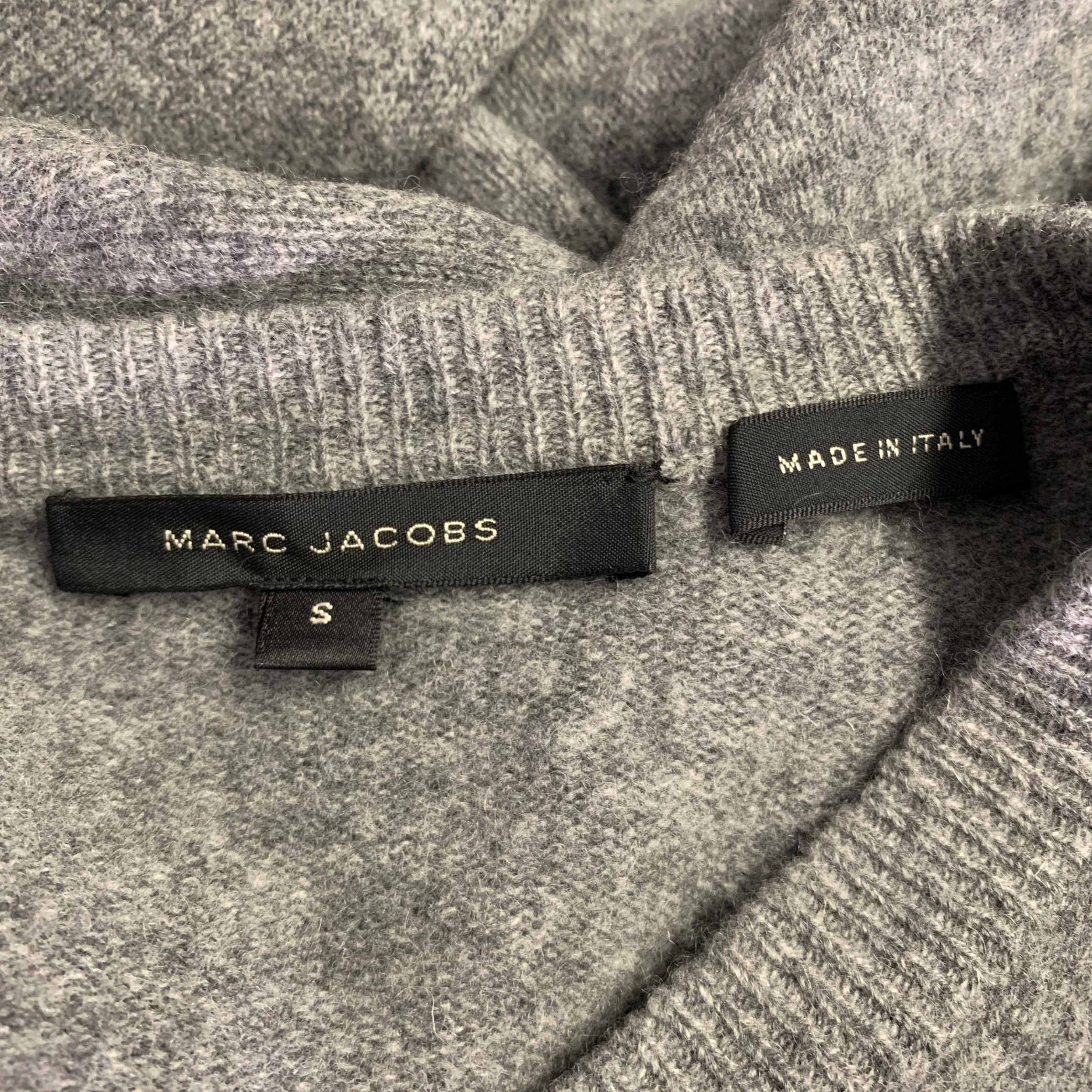 MARC JACOBS Size S Grey Heather Knit Wool Cashmere V-Neck Sweater - Image 4